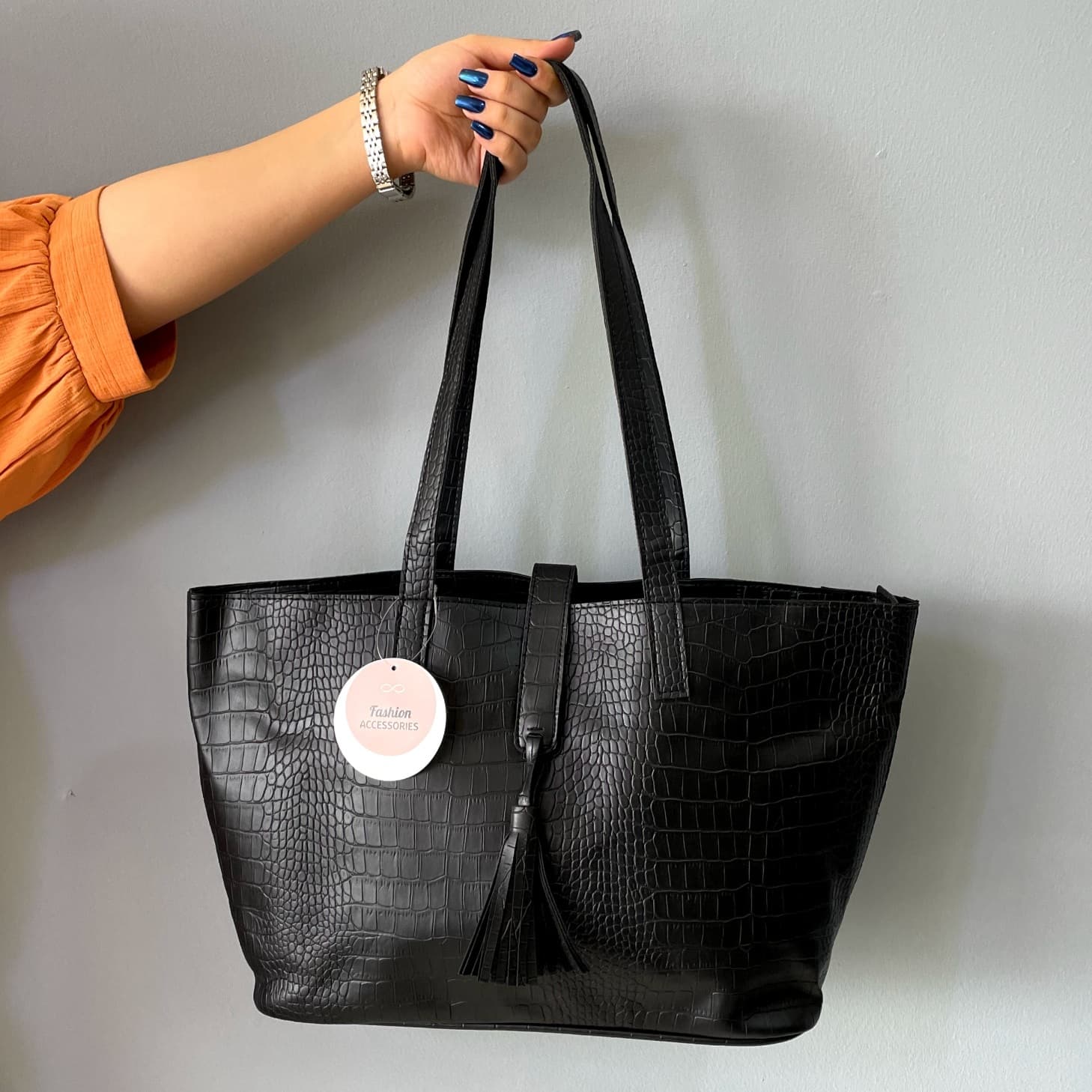 کیف دوشی زنانه برند Accessories