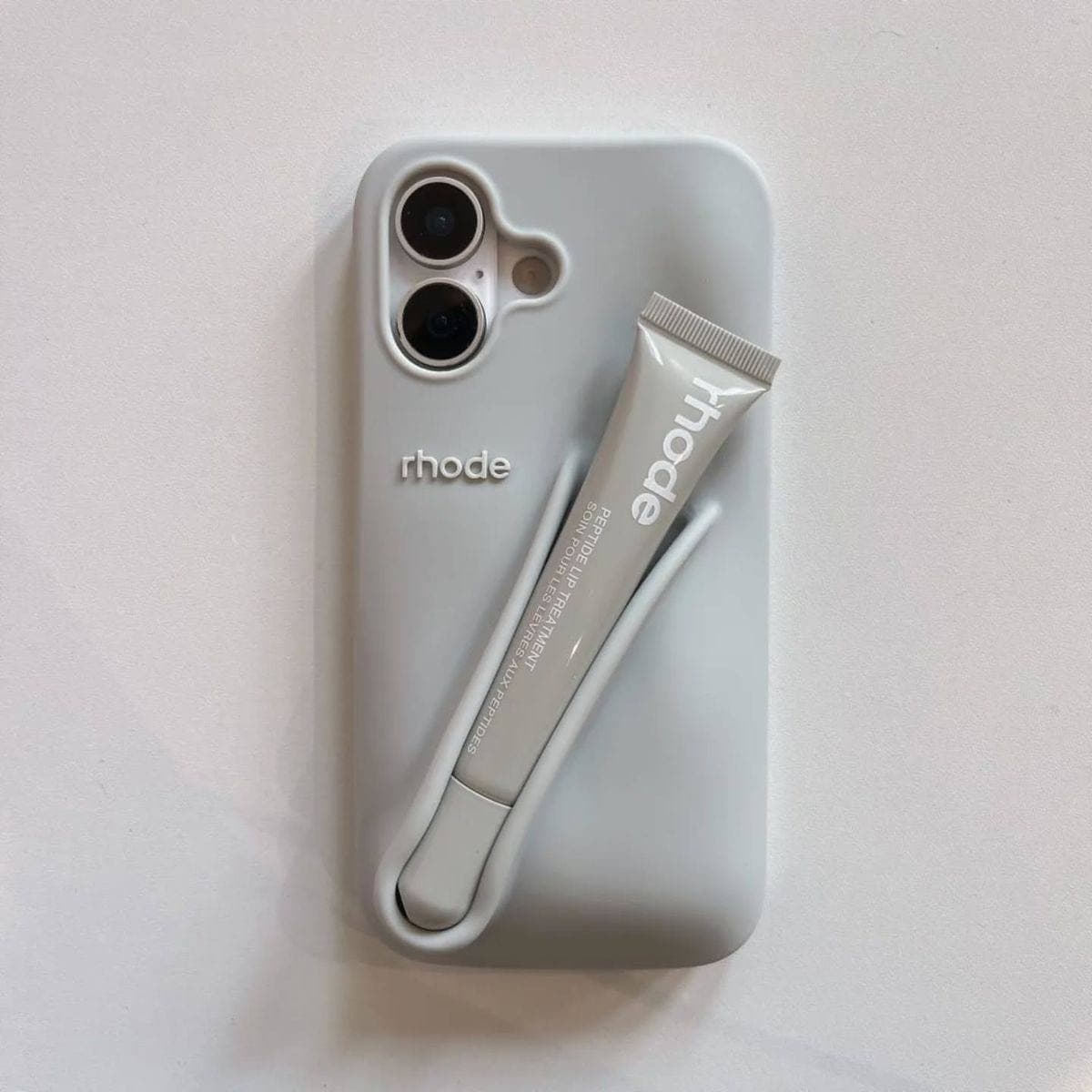 قاب روود با لیپ گلاس طوسی