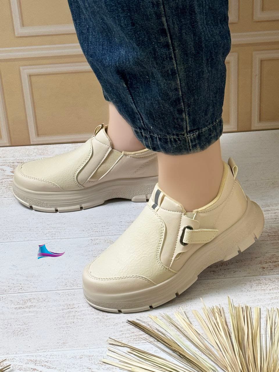 کفش اسپورت کارمندی فوق العاده شیک