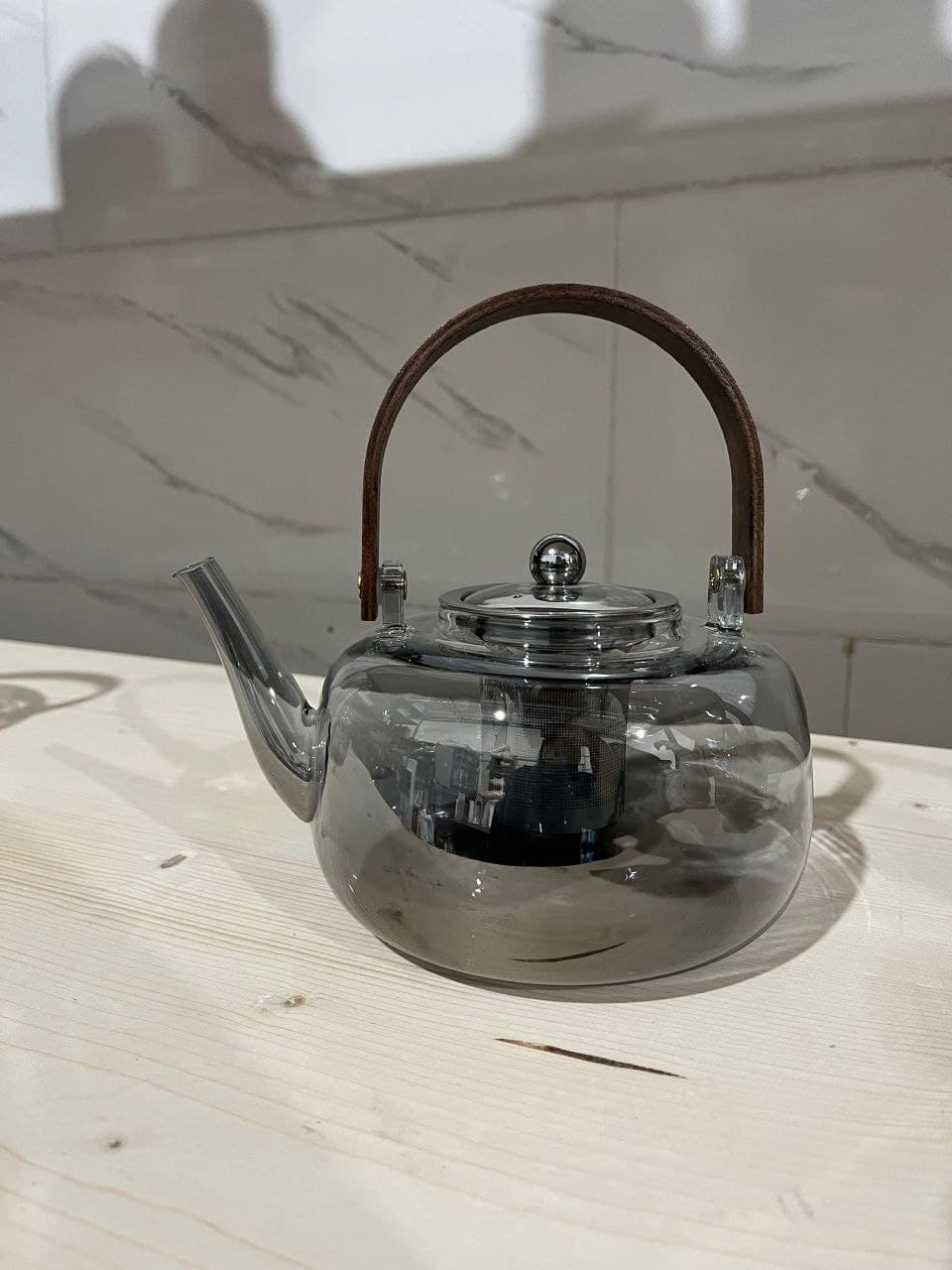 قوری پیرکس دسته چوبی دودی کد 1016028 ( ایراد دار)