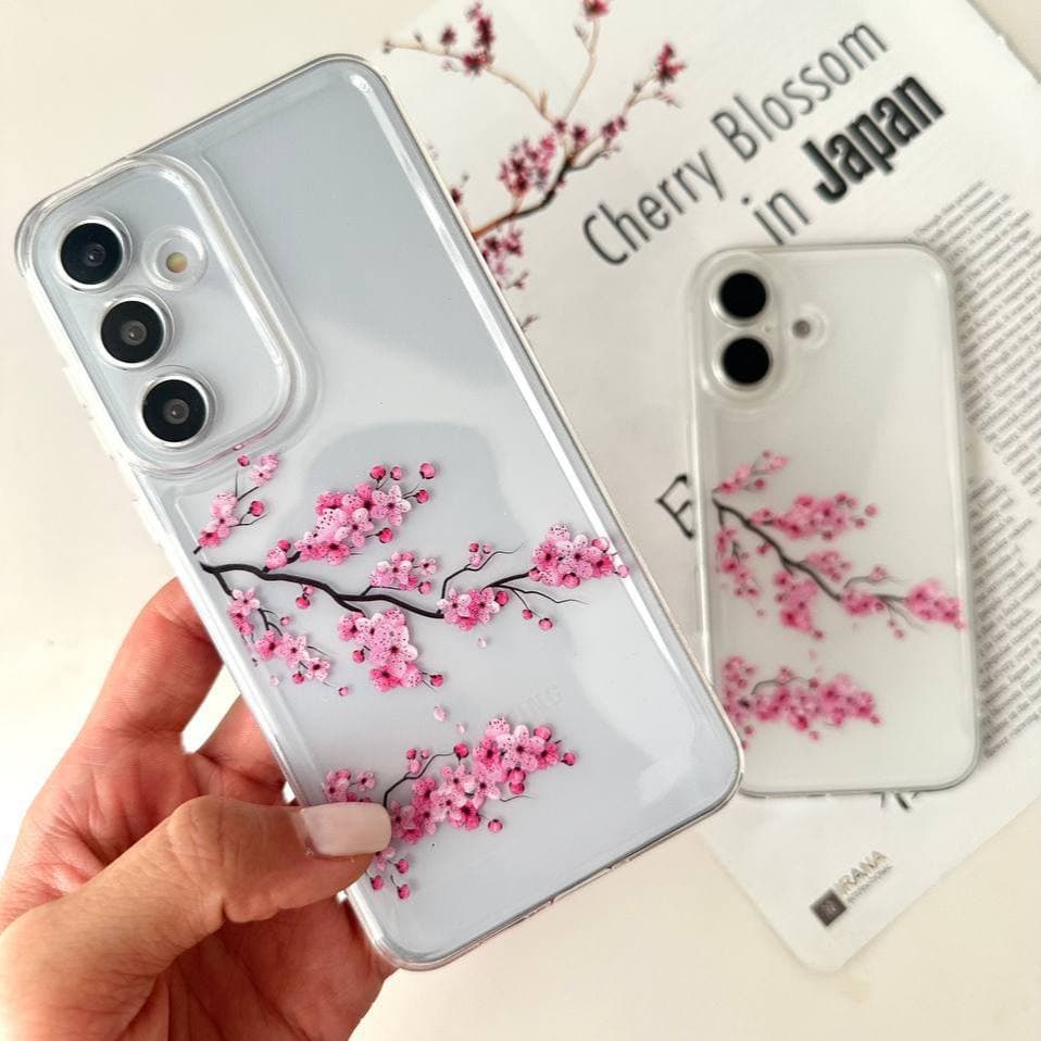 قاب پشت شفاف شکوفه های گیلاس