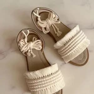 صندل مدل عروس مکرومه بافی