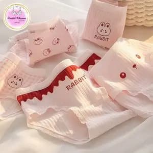 لباس زیر زنانه