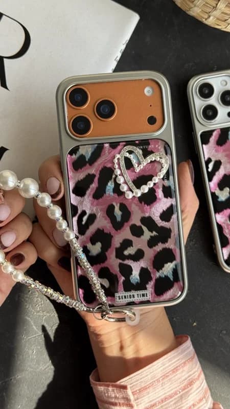 کاور گوشی آیفون سینیور تایم قلب صورتی + بندست