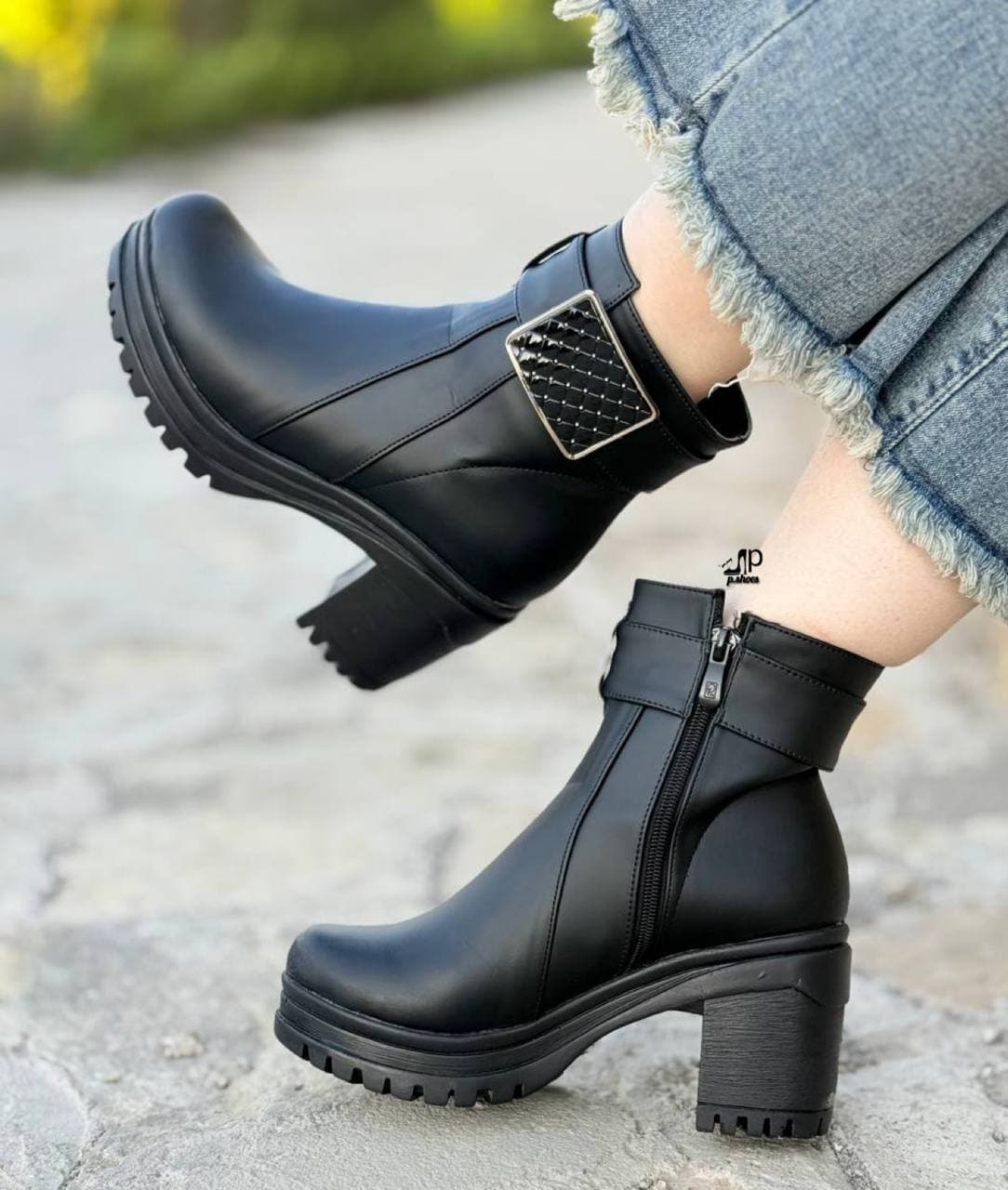 نیم بوت پاشنه ۸ سانت زنانه فوق لاکچری کیفیت اصلی ترند سال