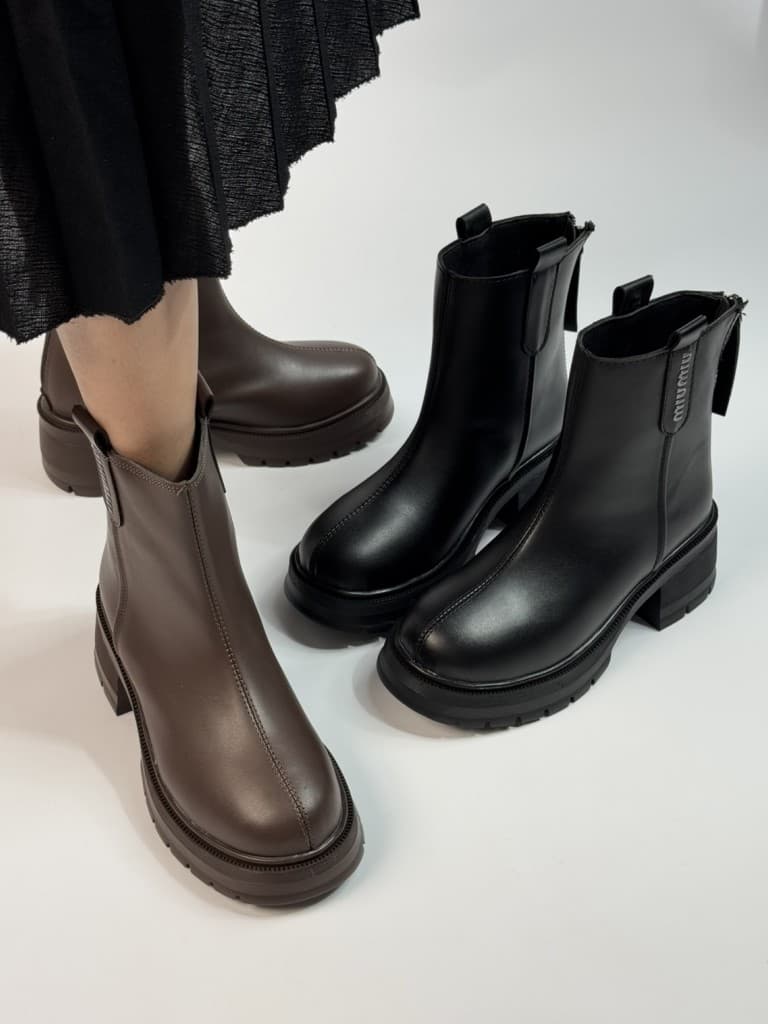 نیم بوت بغل میو 104