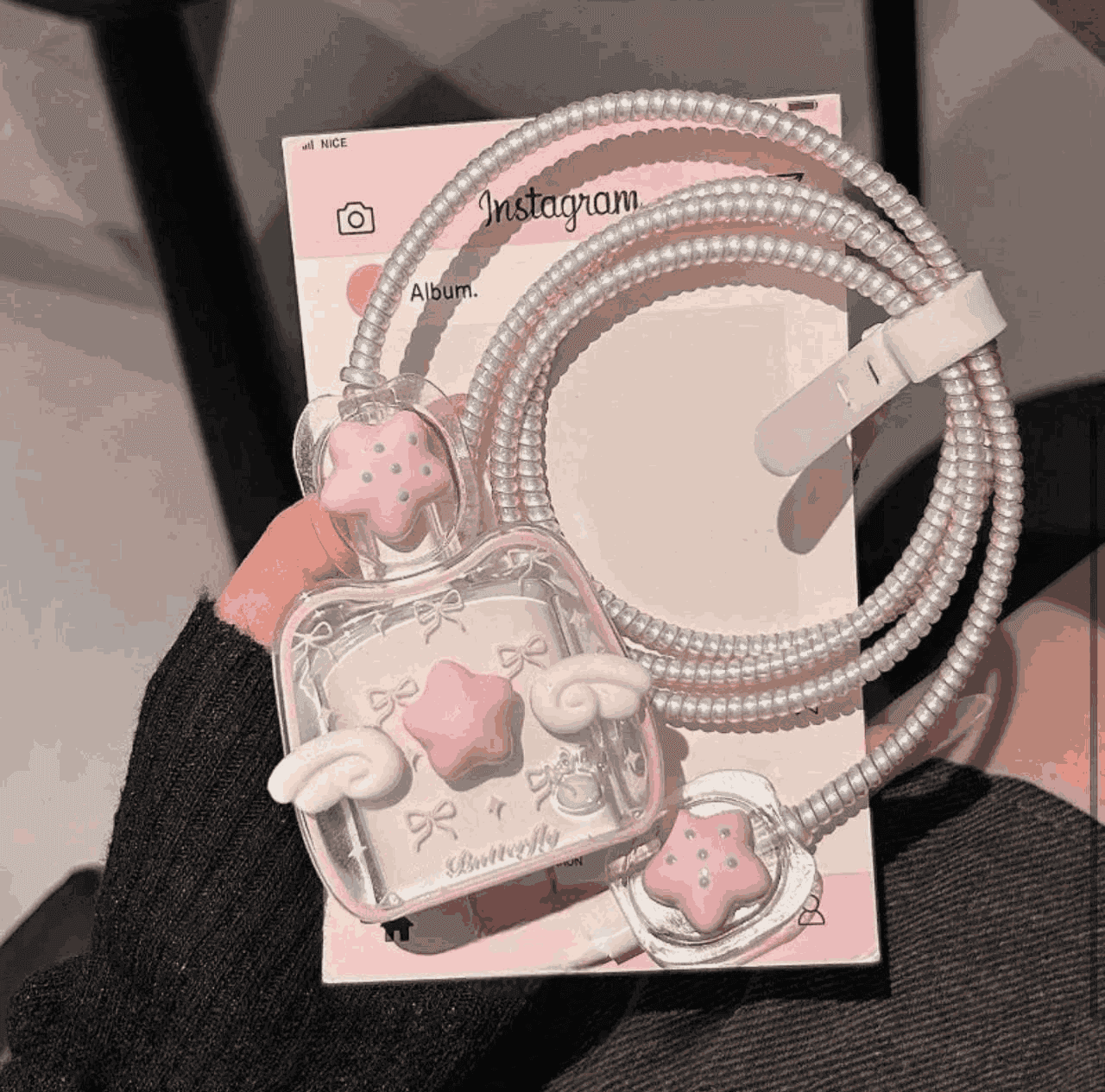 پک محافظ شارژر کریستالی ۲۰ وات سه پین آیفون بال فرشته و ستاره صورتی