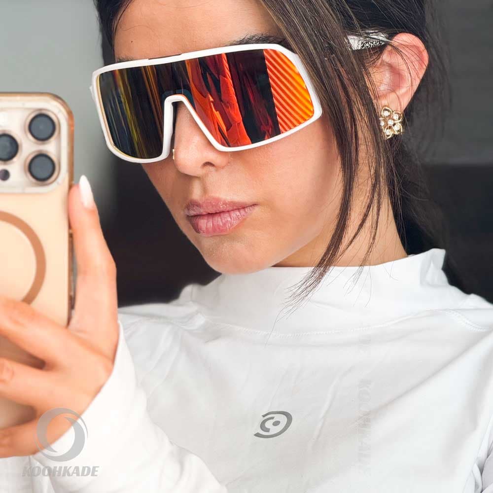 عینک ورزشی اوکلی سه لنز مدل SUTRO GOLD