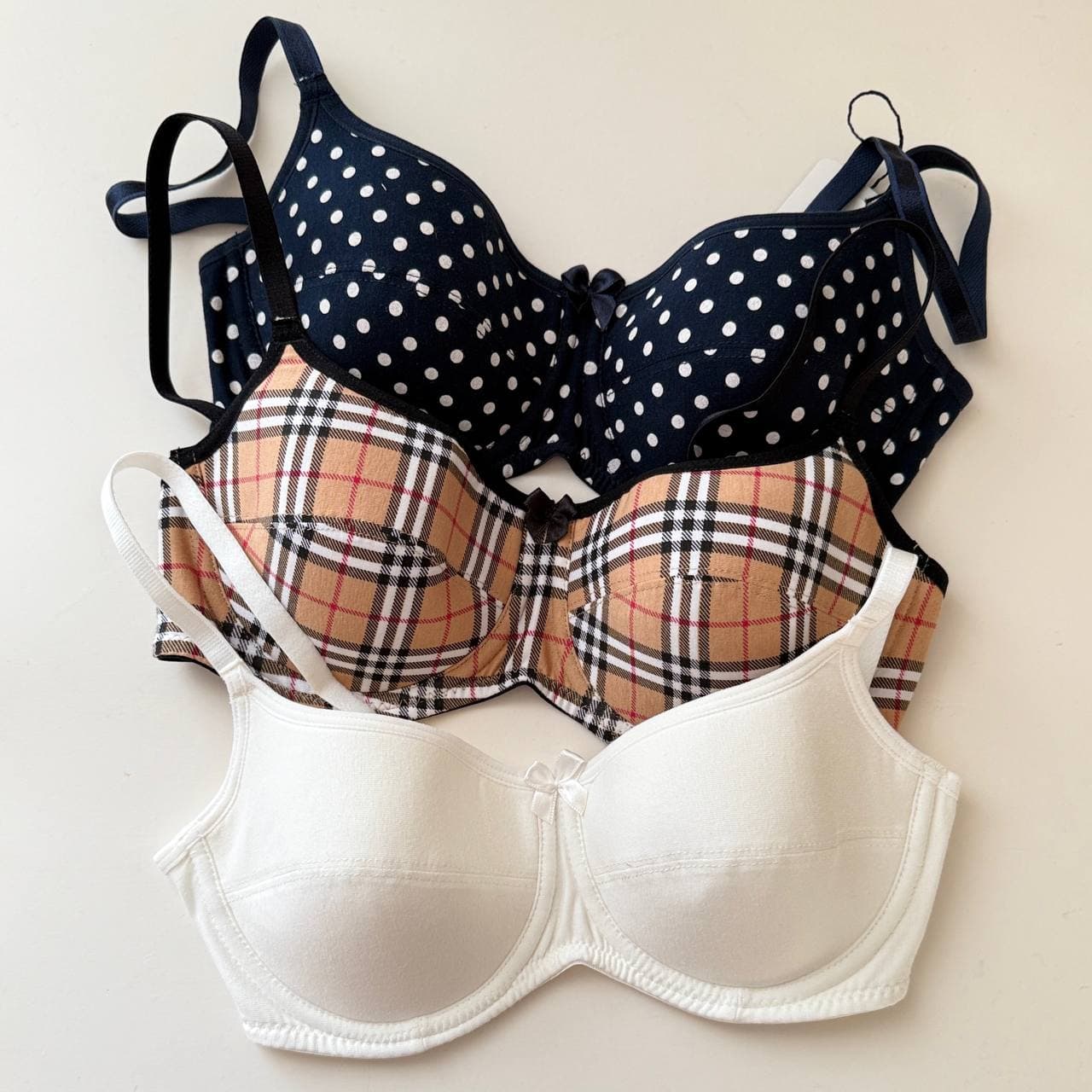 سوتین نخی کاپدار 2025