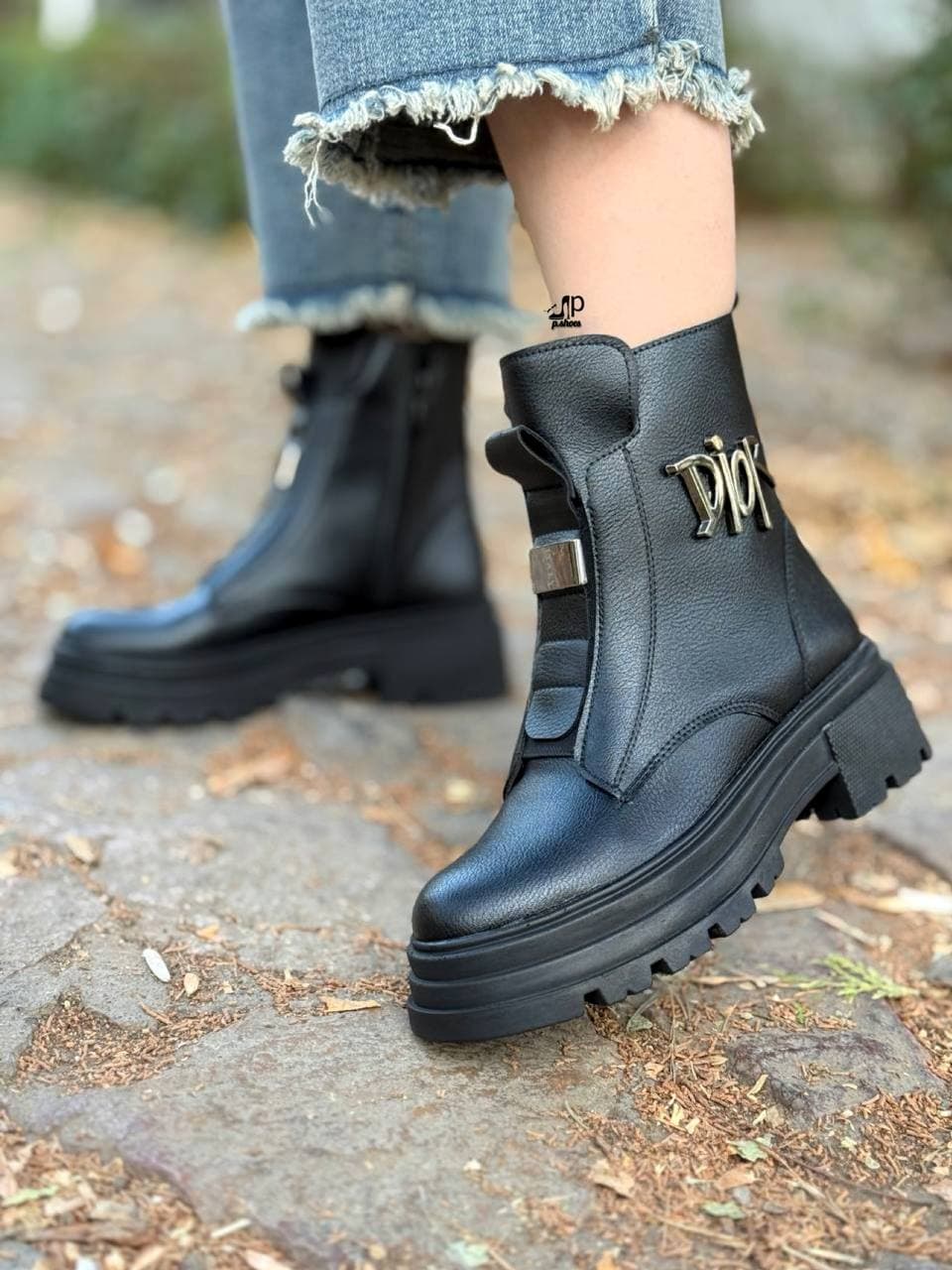 نیم بوت اسپورت زنانه دخترانه فوق لاکچری طرح جدید ترند سال