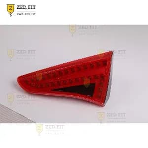 چراغ خطر عقب راست روی درب صندوق لیفان X50