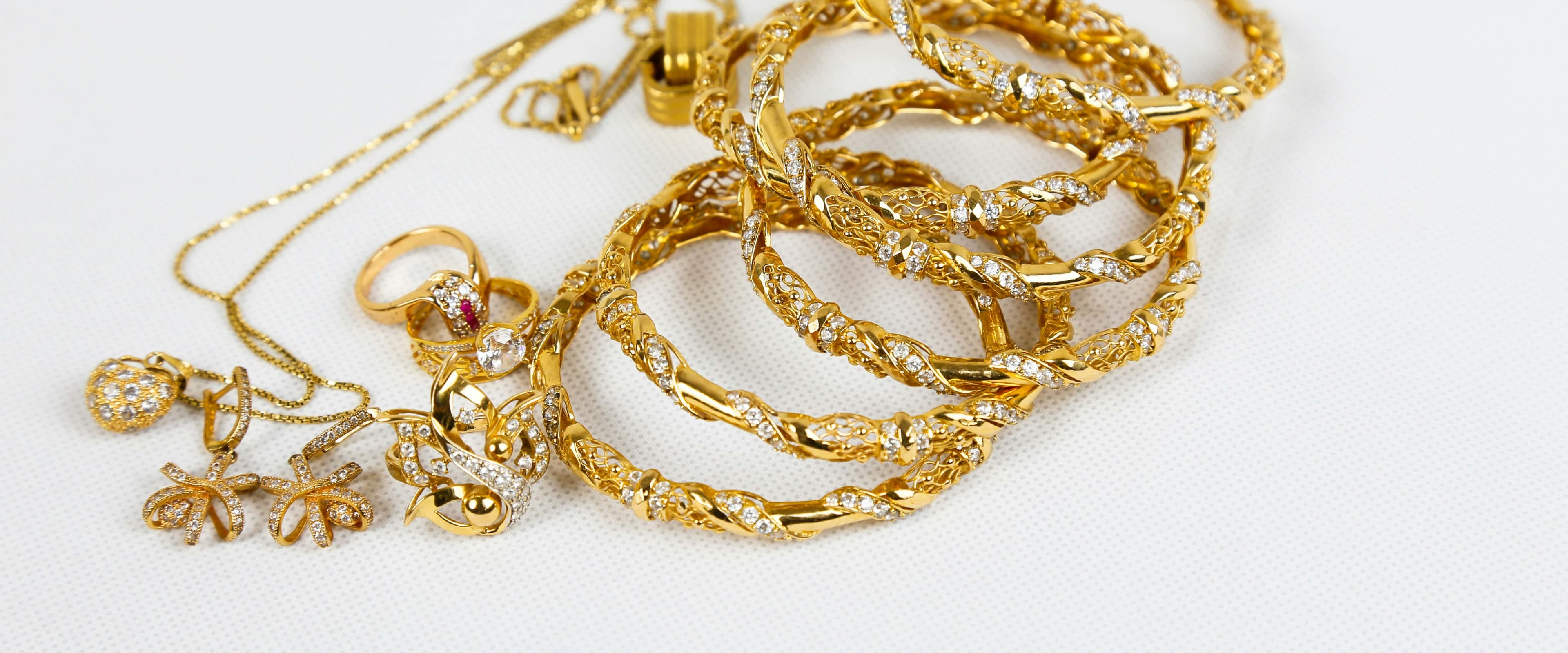 بنر فروشگاه فیروزه حسینی