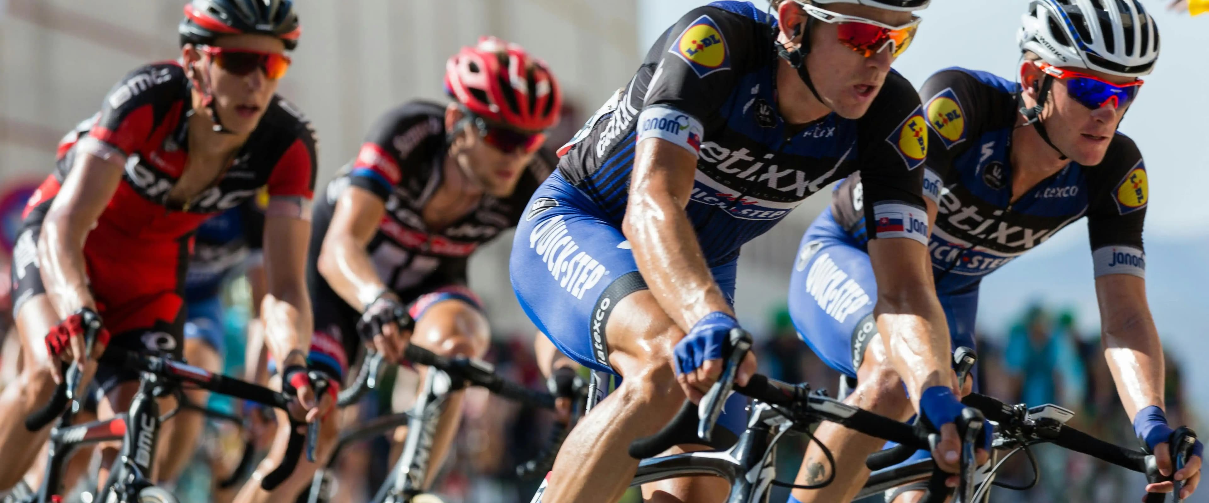 بنر فروشگاه فروشگاه ورزشی آشیل