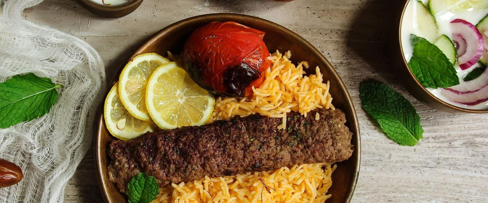 بنر فروشگاه بناب کبابی امین پاشا