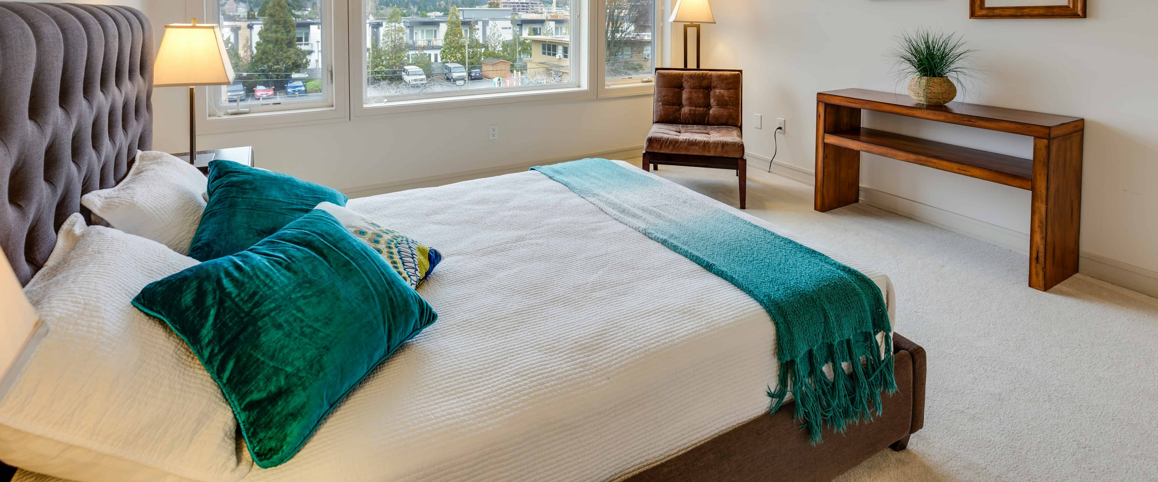 بنر فروشگاه میثاق چوب البرز