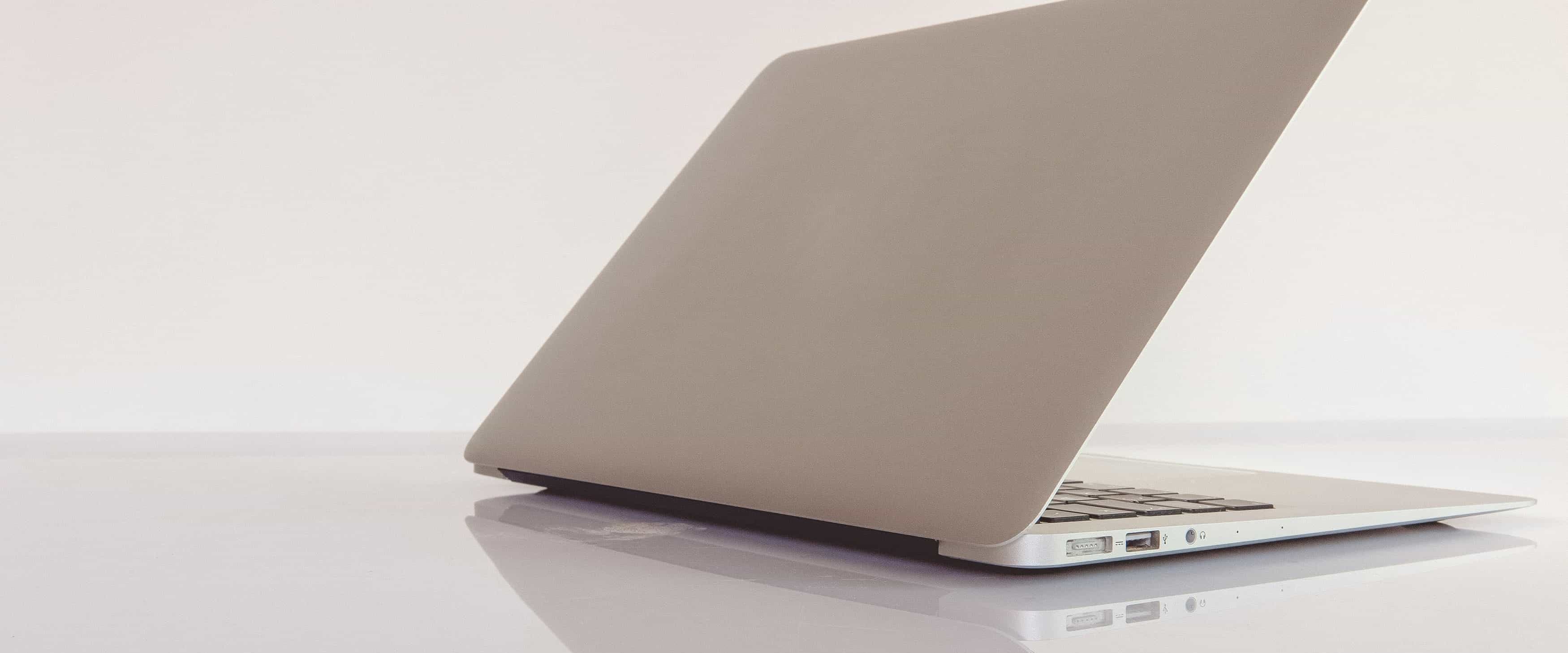 بنر فروشگاه فروشگاه لپ تاپ آذرخش کامپیوتر