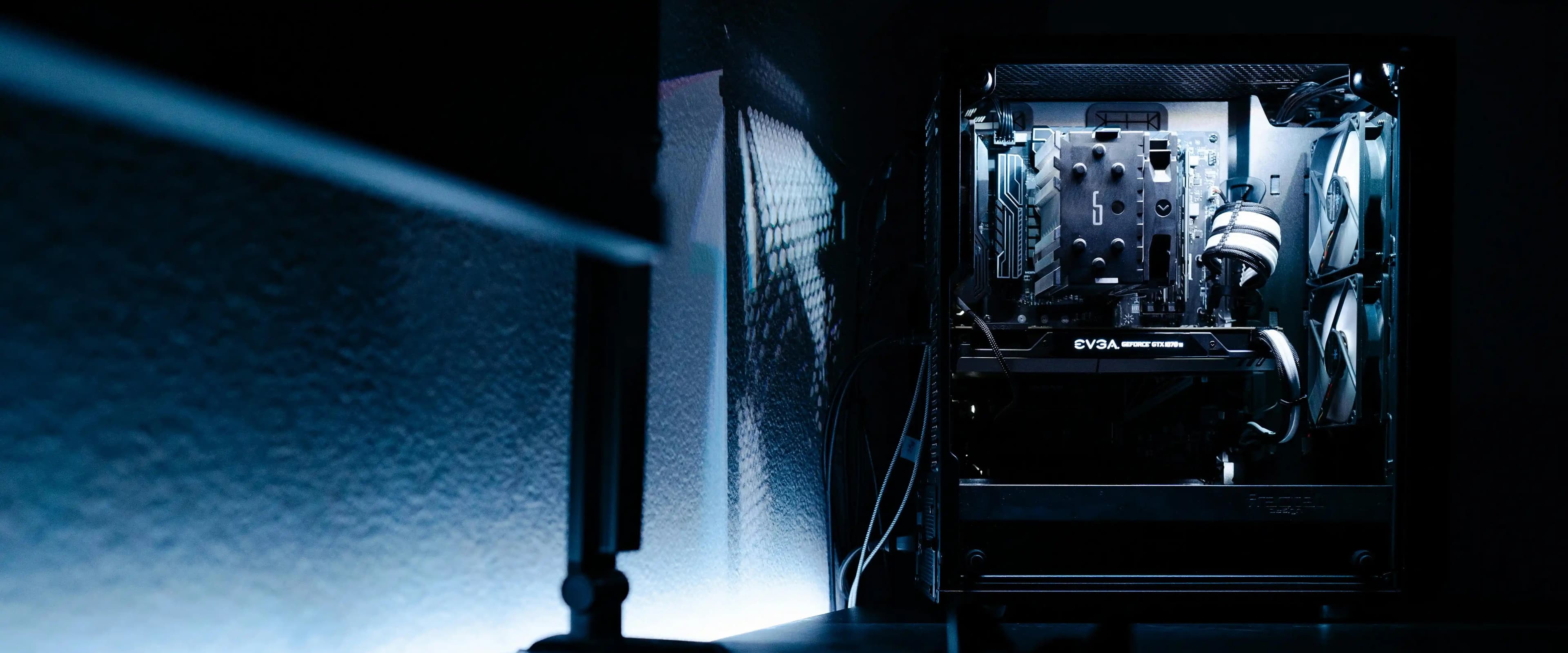 بنر فروشگاه فروشگاه کامپیوترپرند