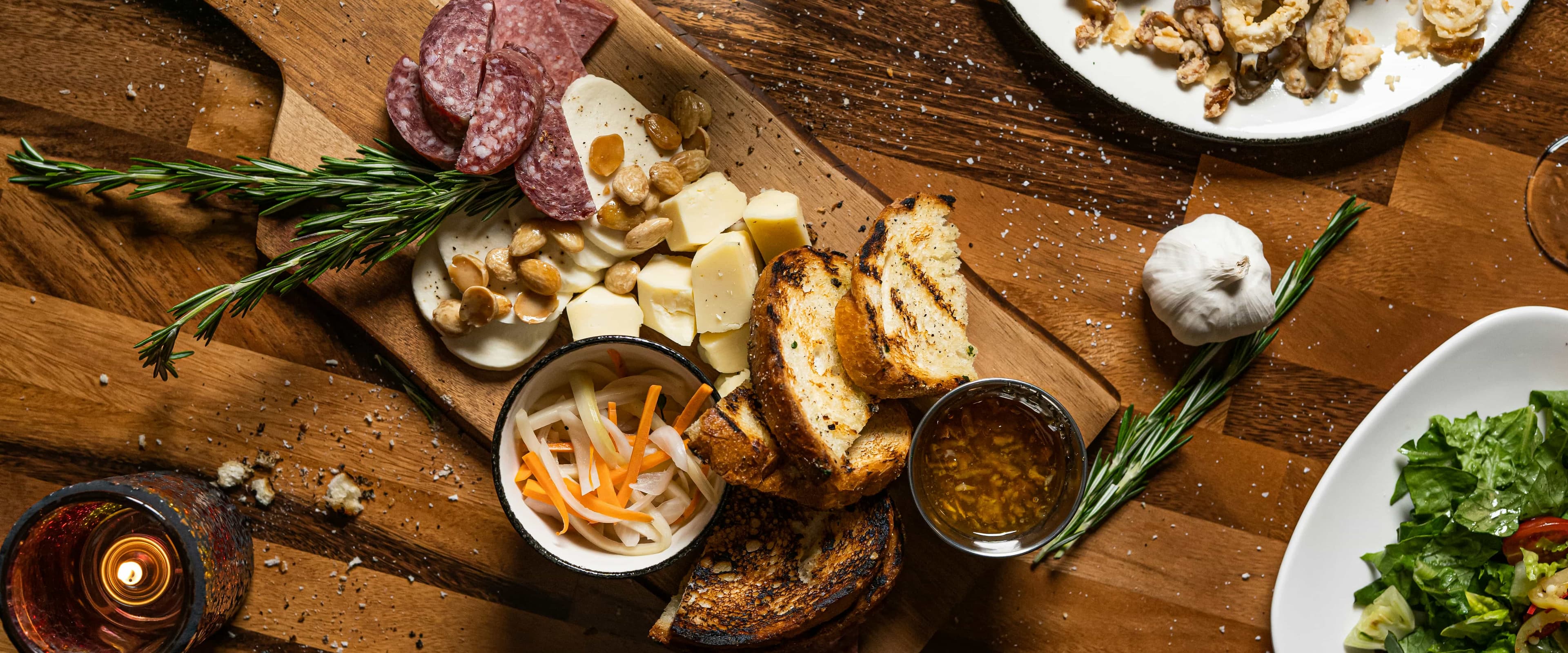 بنر فروشگاه رستوران تاراز