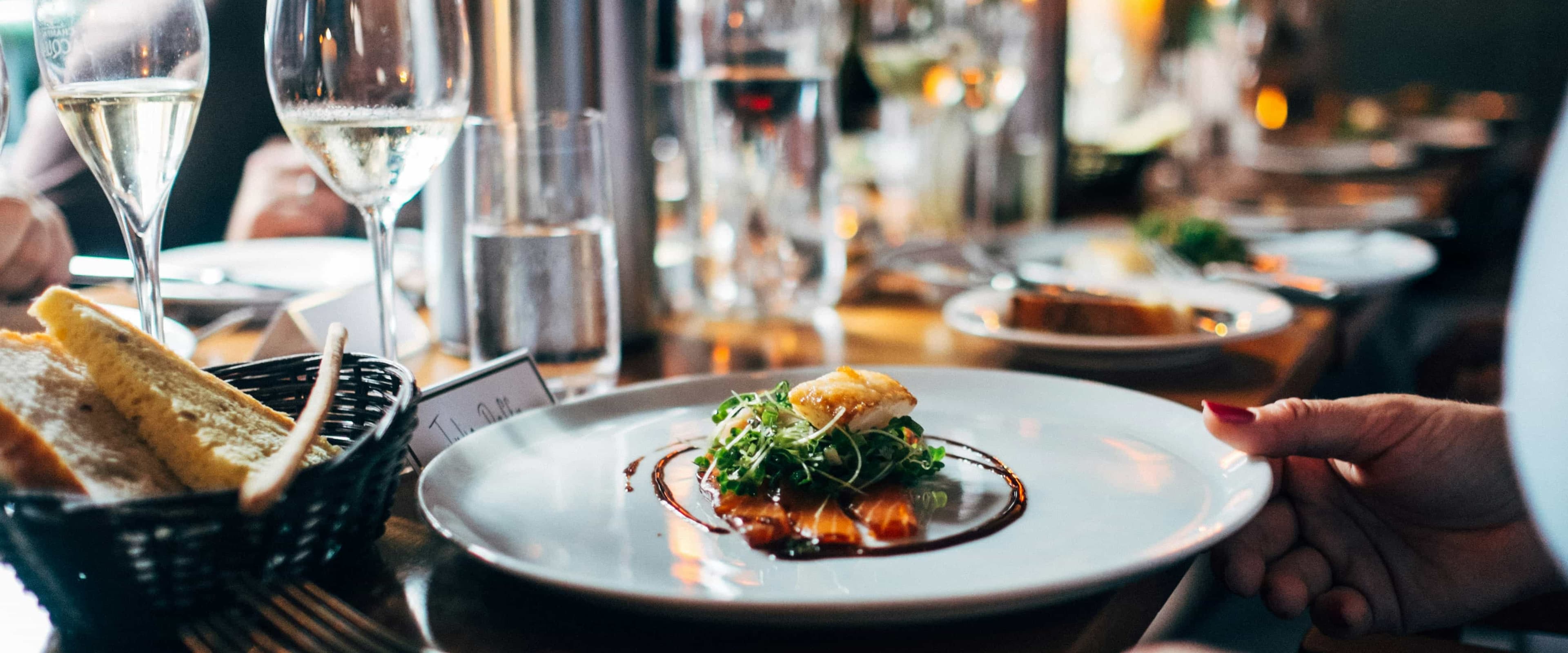 بنر فروشگاه رستوران شمعدونی