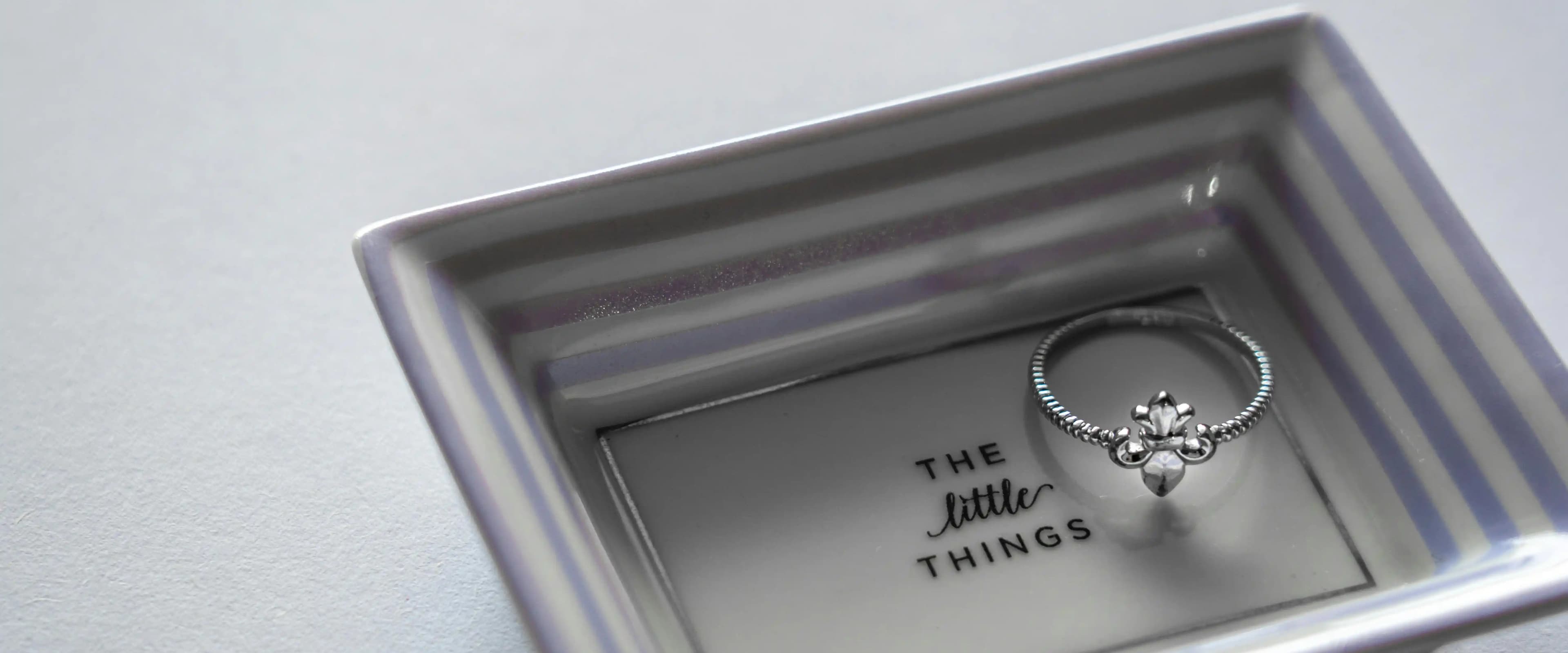 بنر فروشگاه گالری محیط