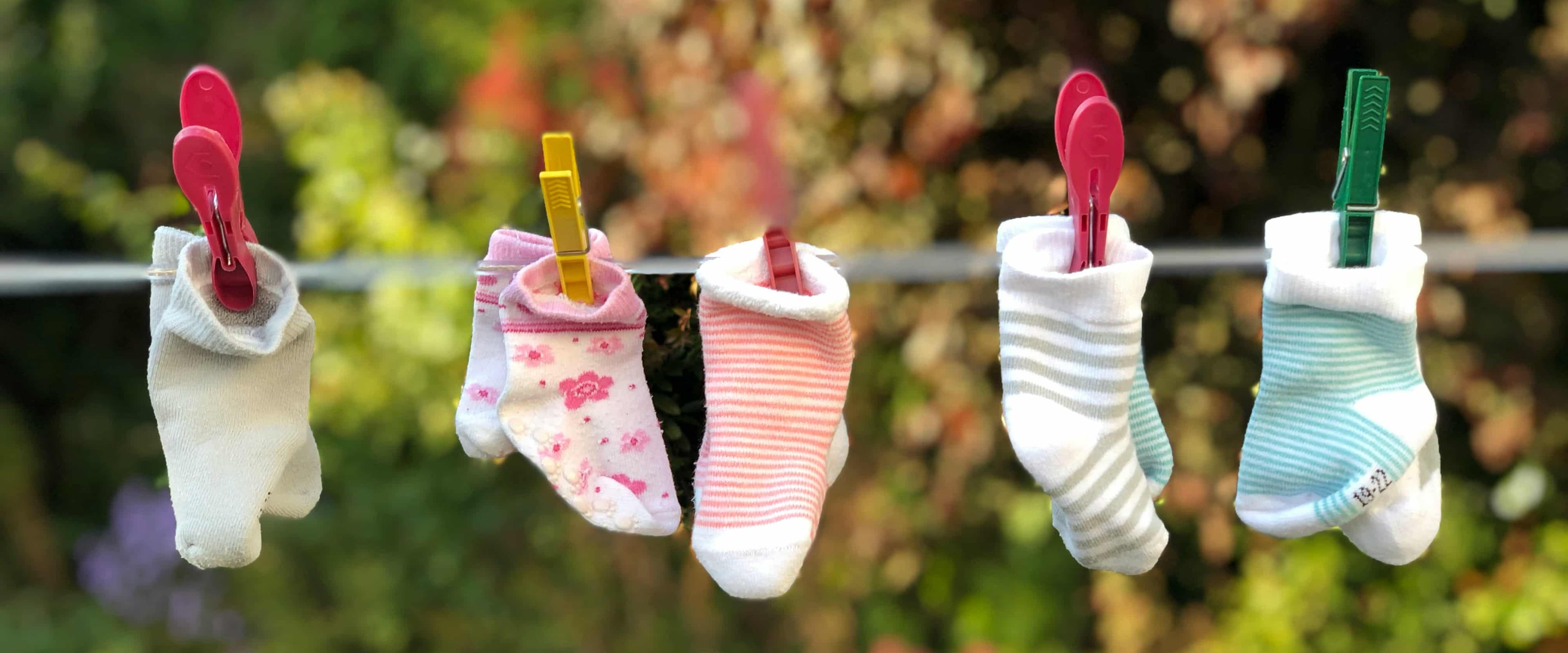 بنر فروشگاه پوشاک بچه گانه وروجک