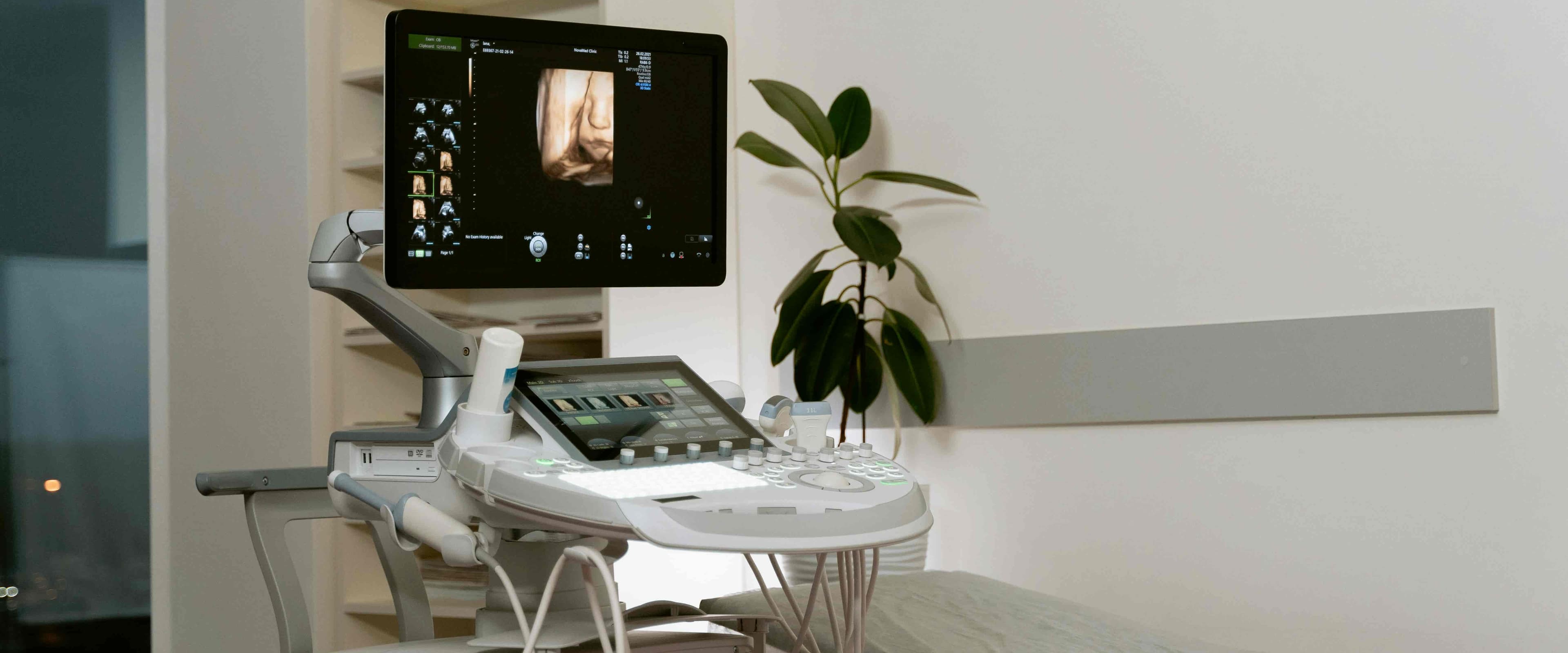 بنر فروشگاه درمانگاه حکمت