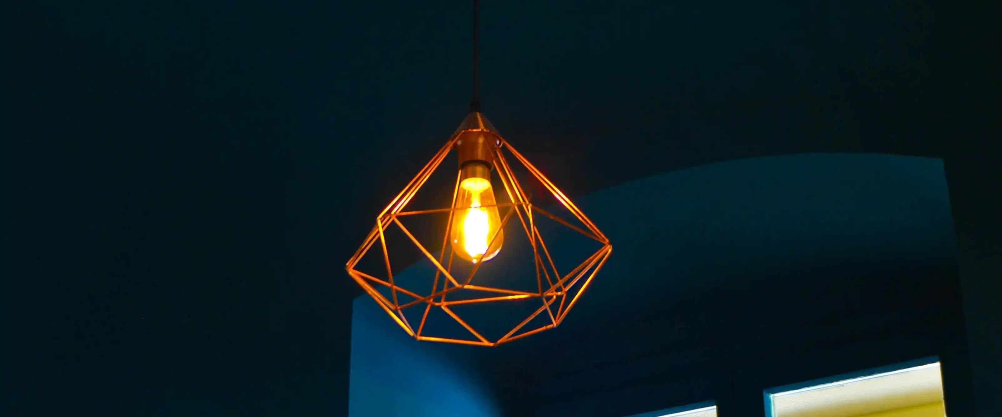 بنر فروشگاه کالای برق آذرخش