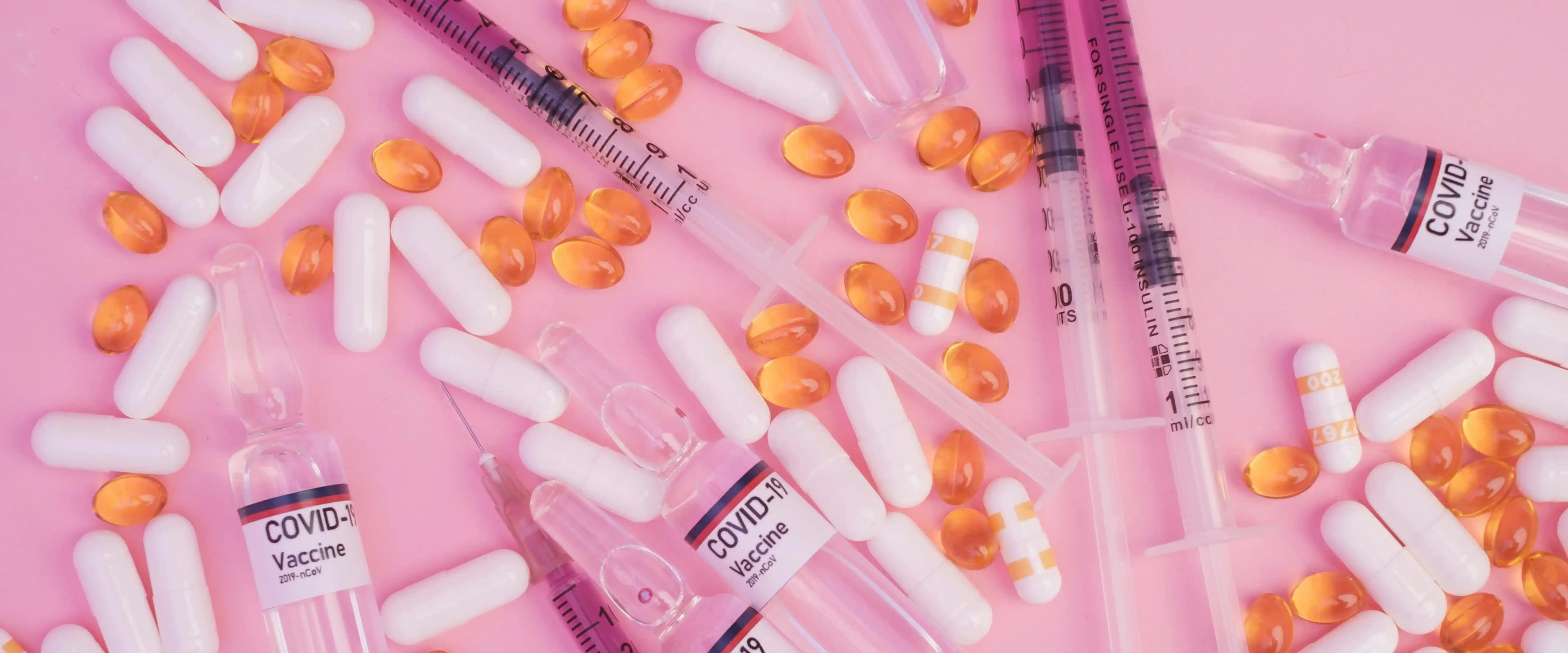 بنر فروشگاه داروخانه دکتر ناصری