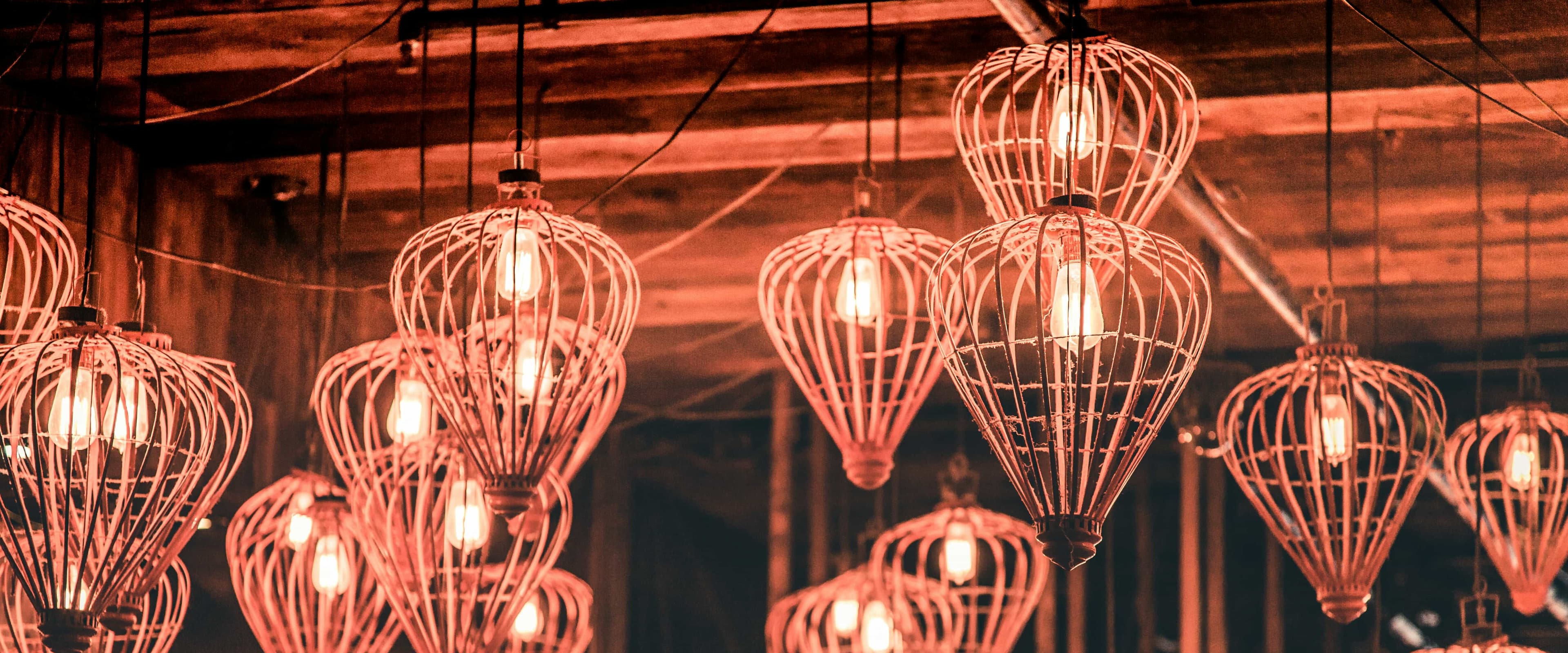 بنر فروشگاه کالای برق صنعتی الیاسی