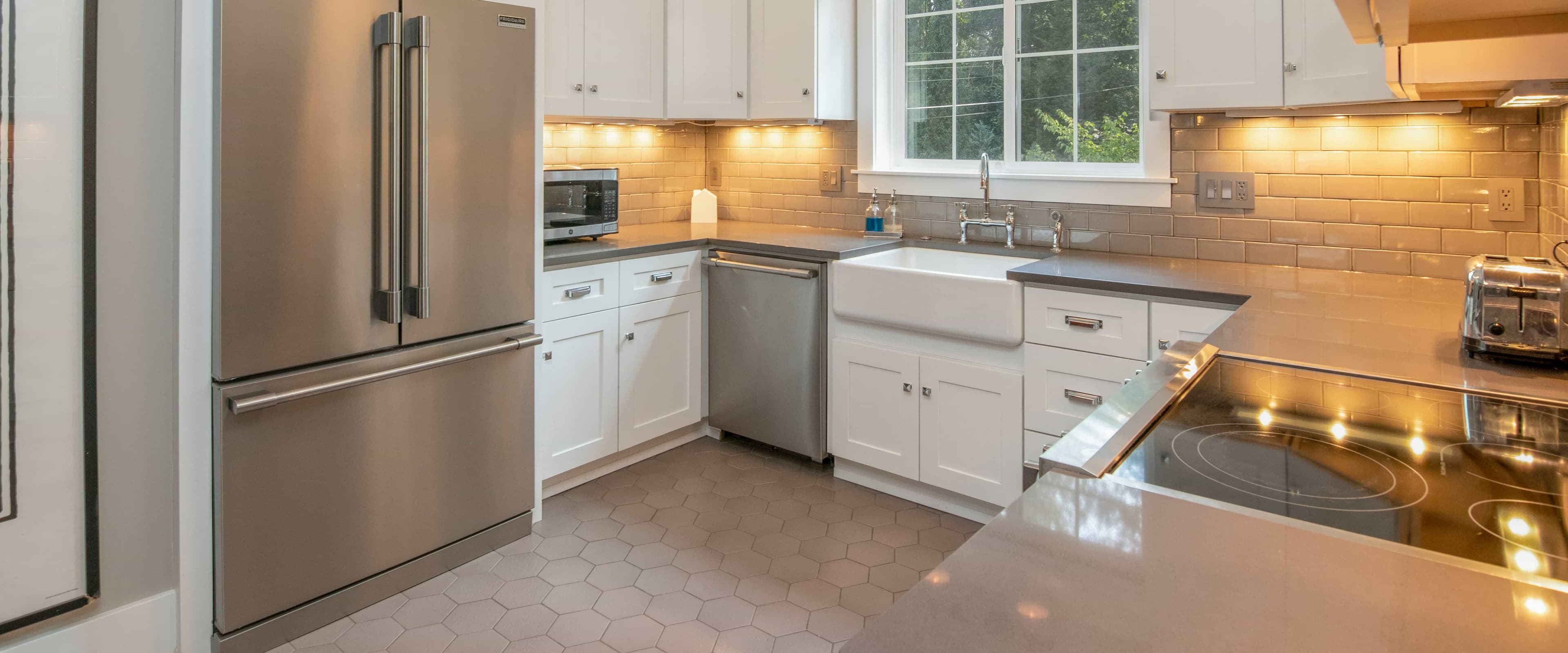 بنر فروشگاه فروشگاه لوازم لوکس آشپزخانه شهروند