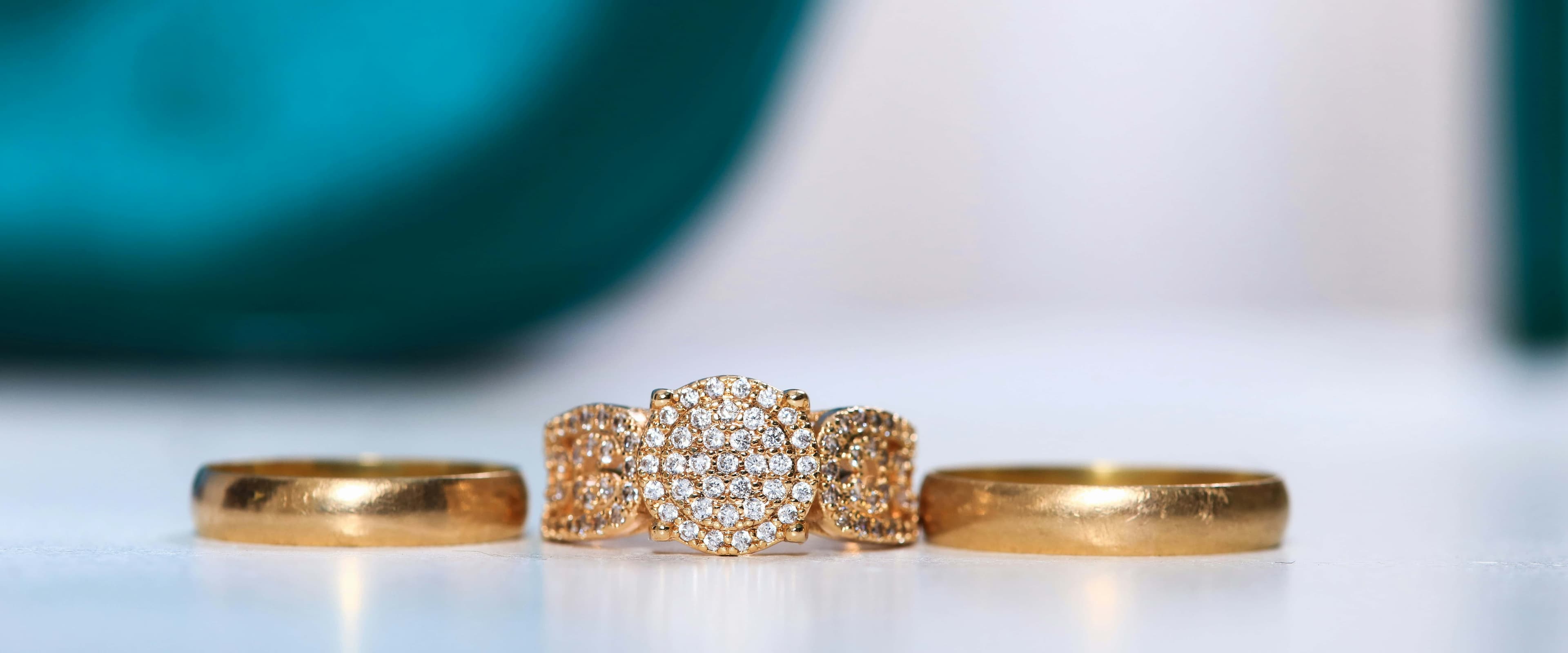 بنر فروشگاه طلا و جواهری اسکندر زاده