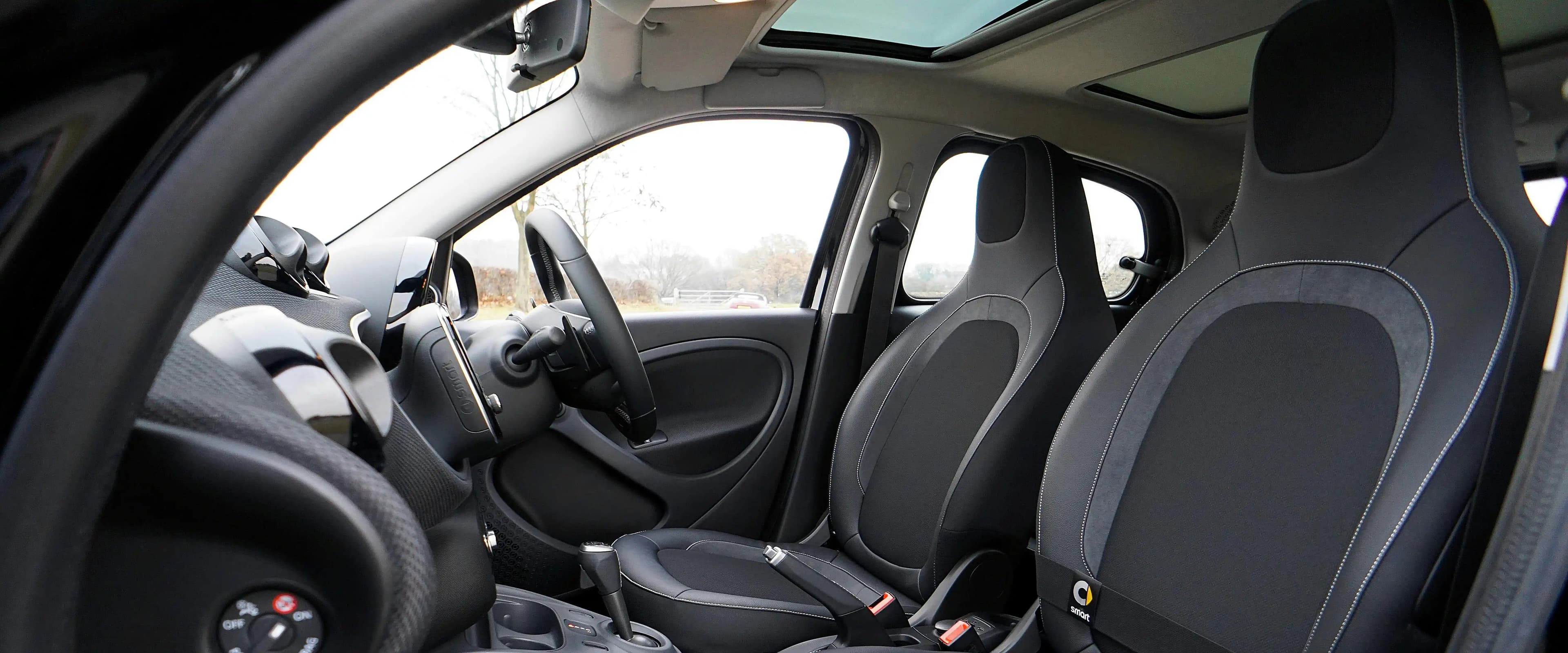 بنر فروشگاه نمایندگی هیوندا