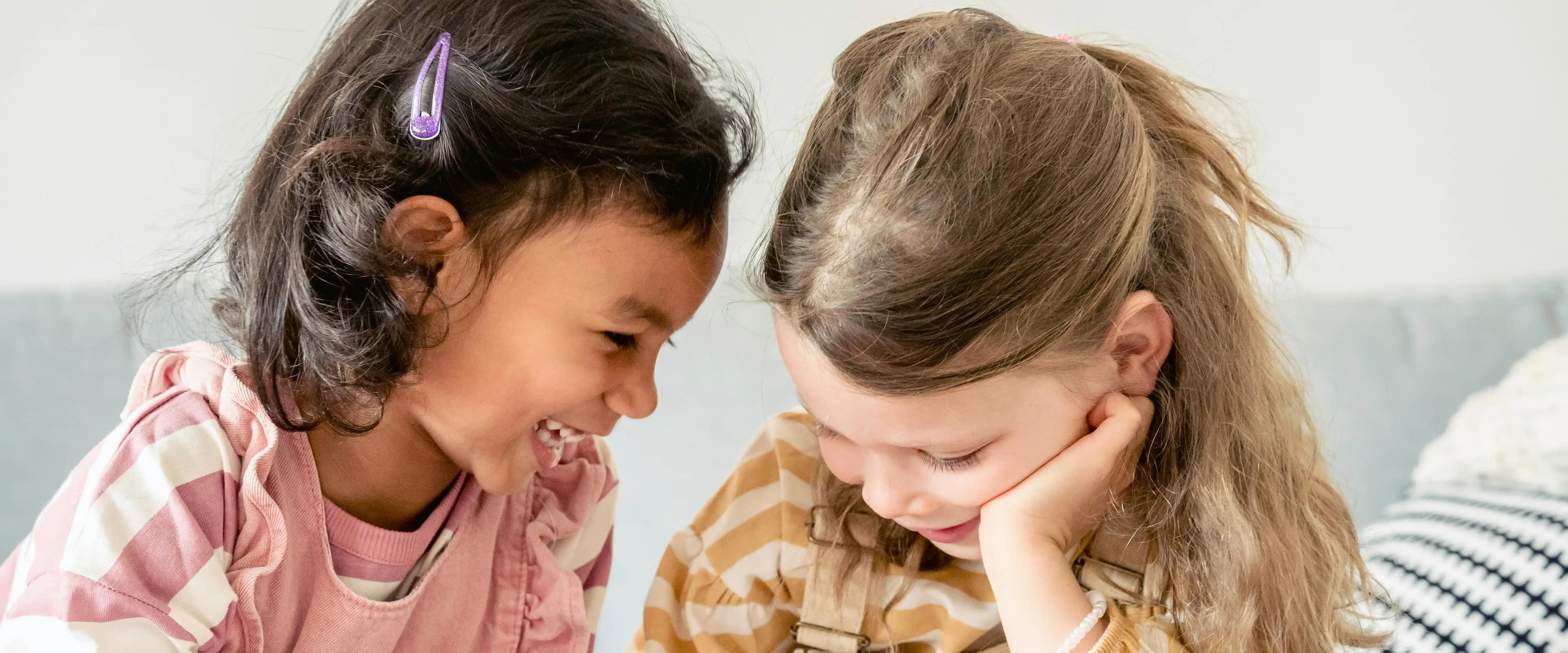 بنر فروشگاه پوشاک کودک و نوجوان درینا