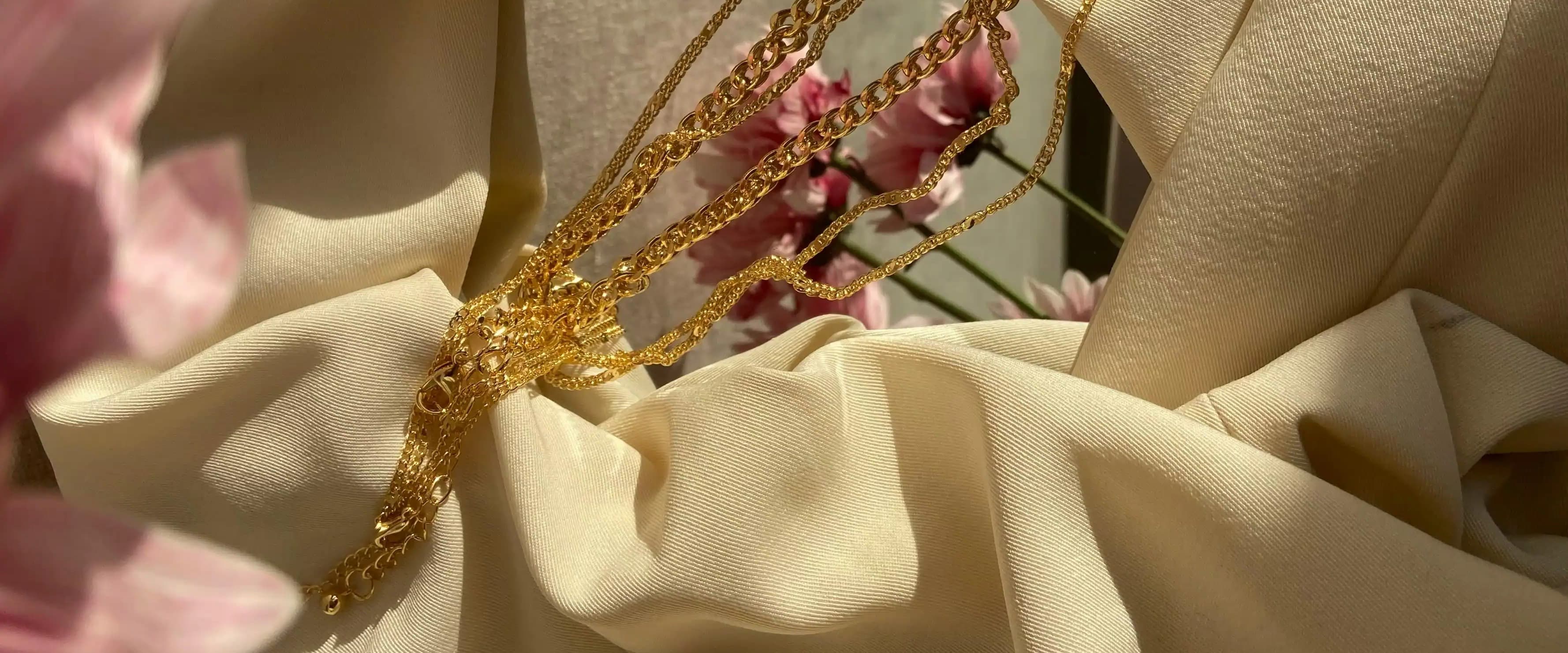 بنر فروشگاه Berelian jewelry | جواهرات برلیان