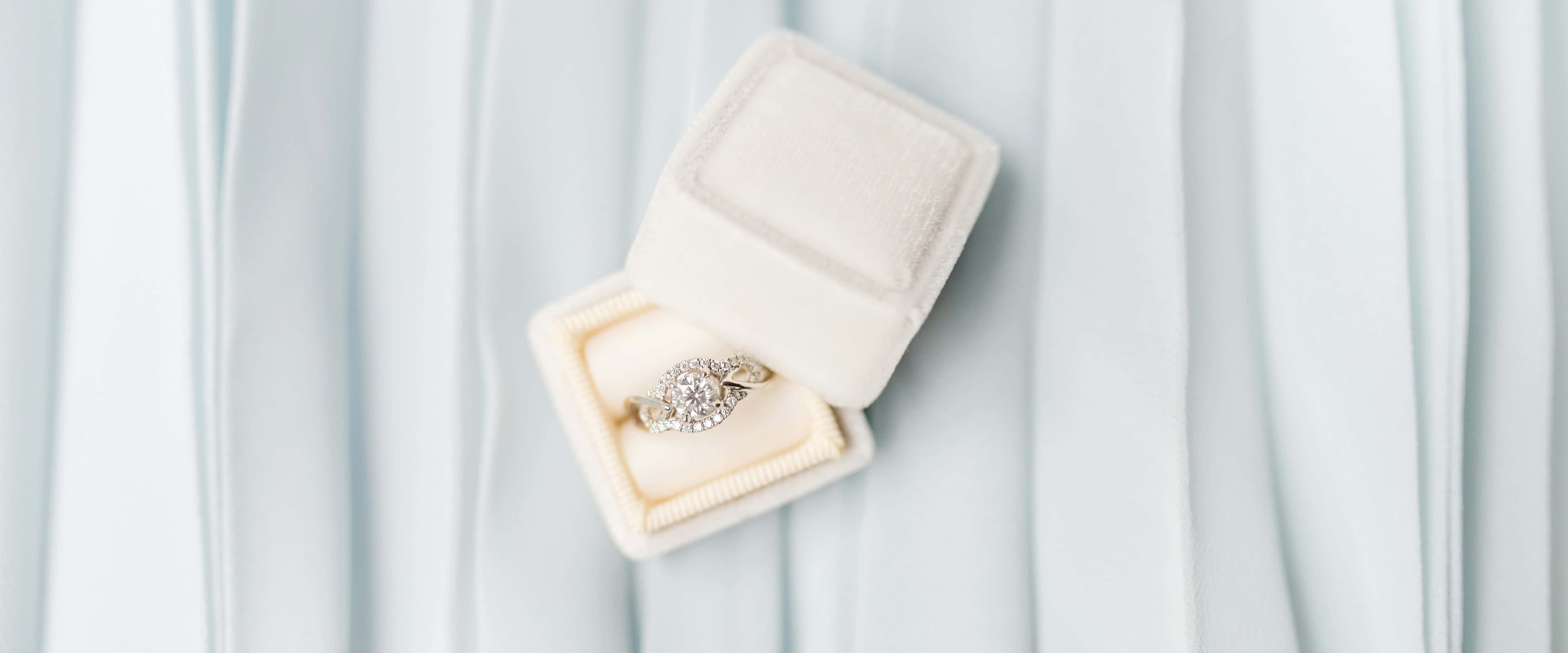 بنر فروشگاه طلا فروشی پرنس