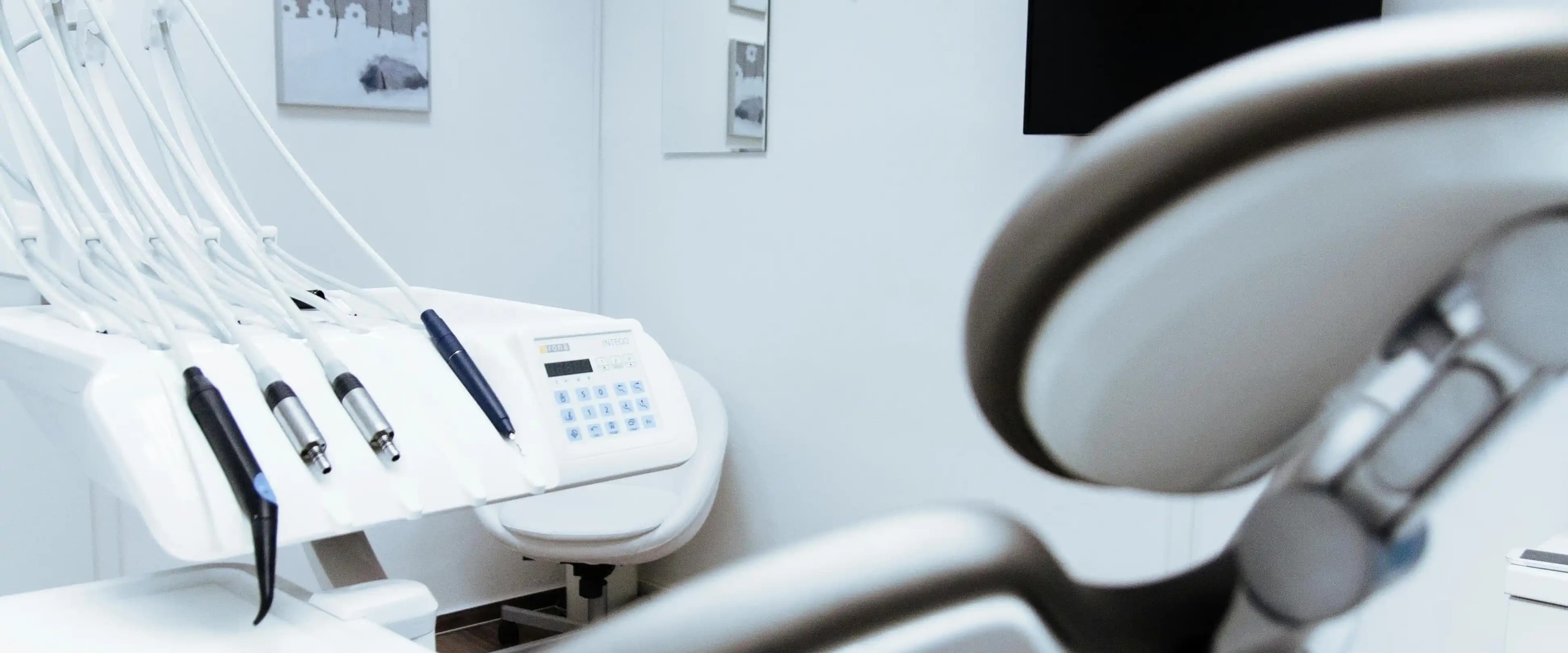 بنر فروشگاه مطب دکتر رحمان امرایی