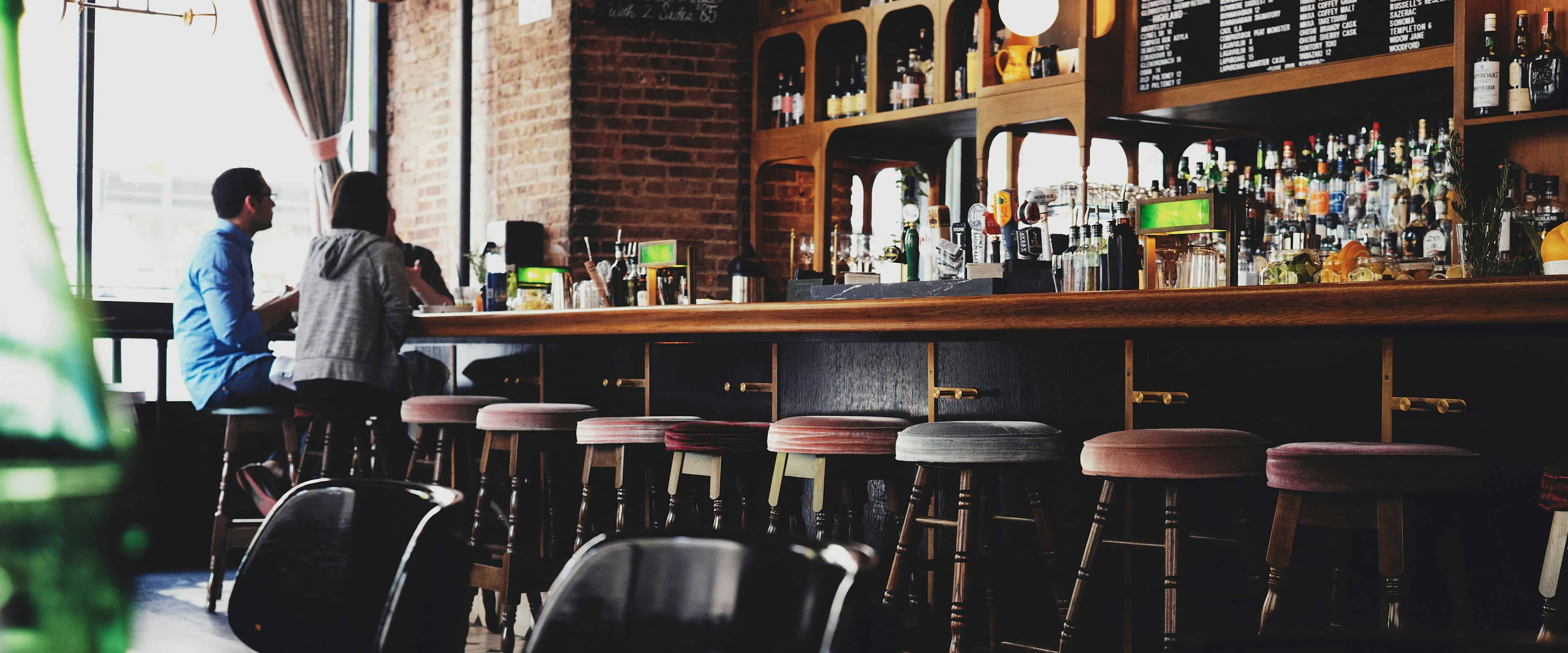 بنر فروشگاه کافه رستوران آکاژو