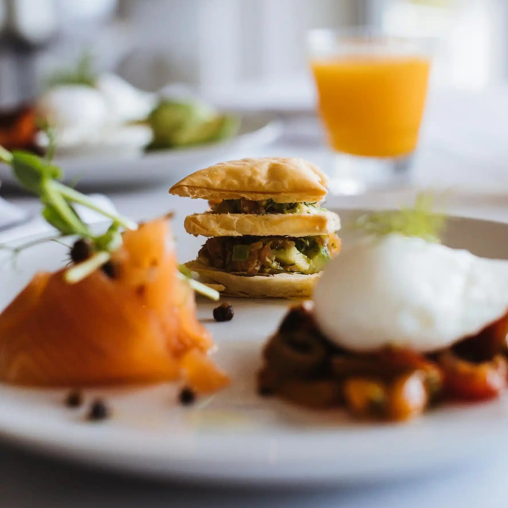 لوگوی فروشگاه کافه رستوران دفینه