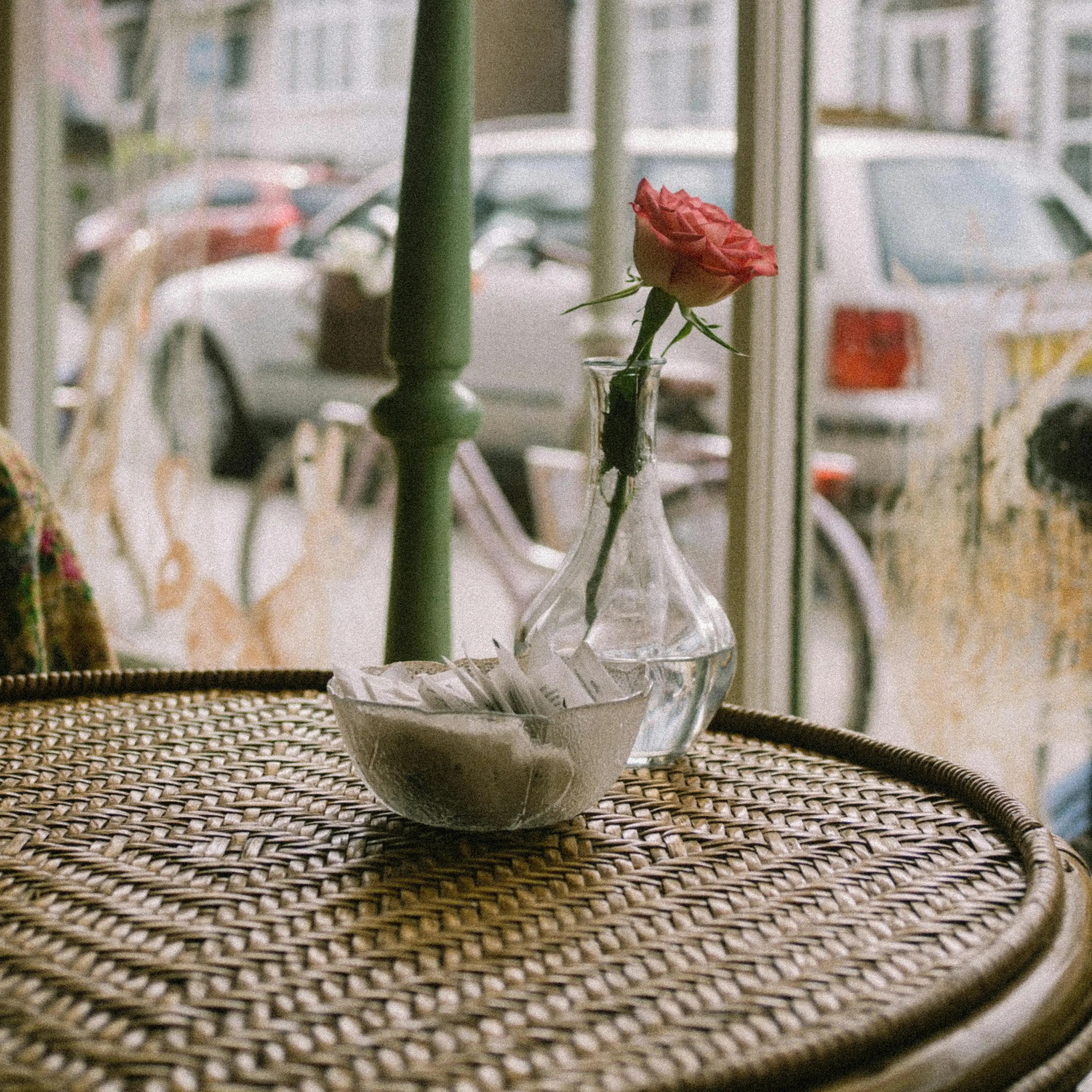 لوگوی فروشگاه کافه رستوران سنتی عمو حسین