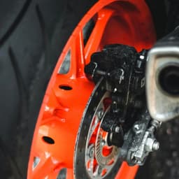 فروشگاه دوچرخه و موتورسیکلت بیطرف