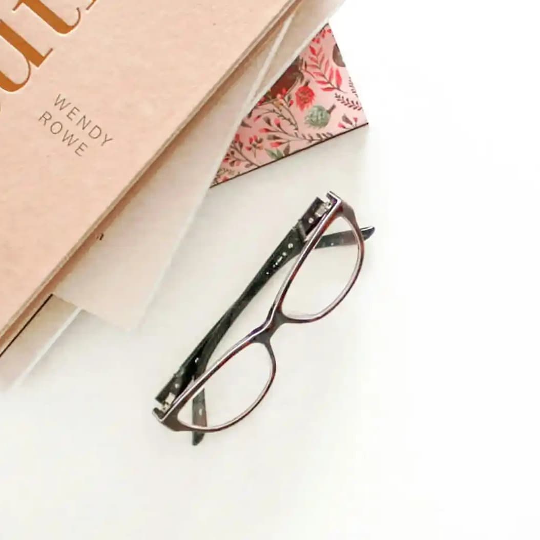 لوگوی فروشگاه عینک تعاون