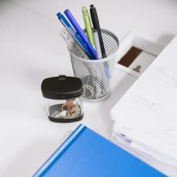 نوشت افزار عارف