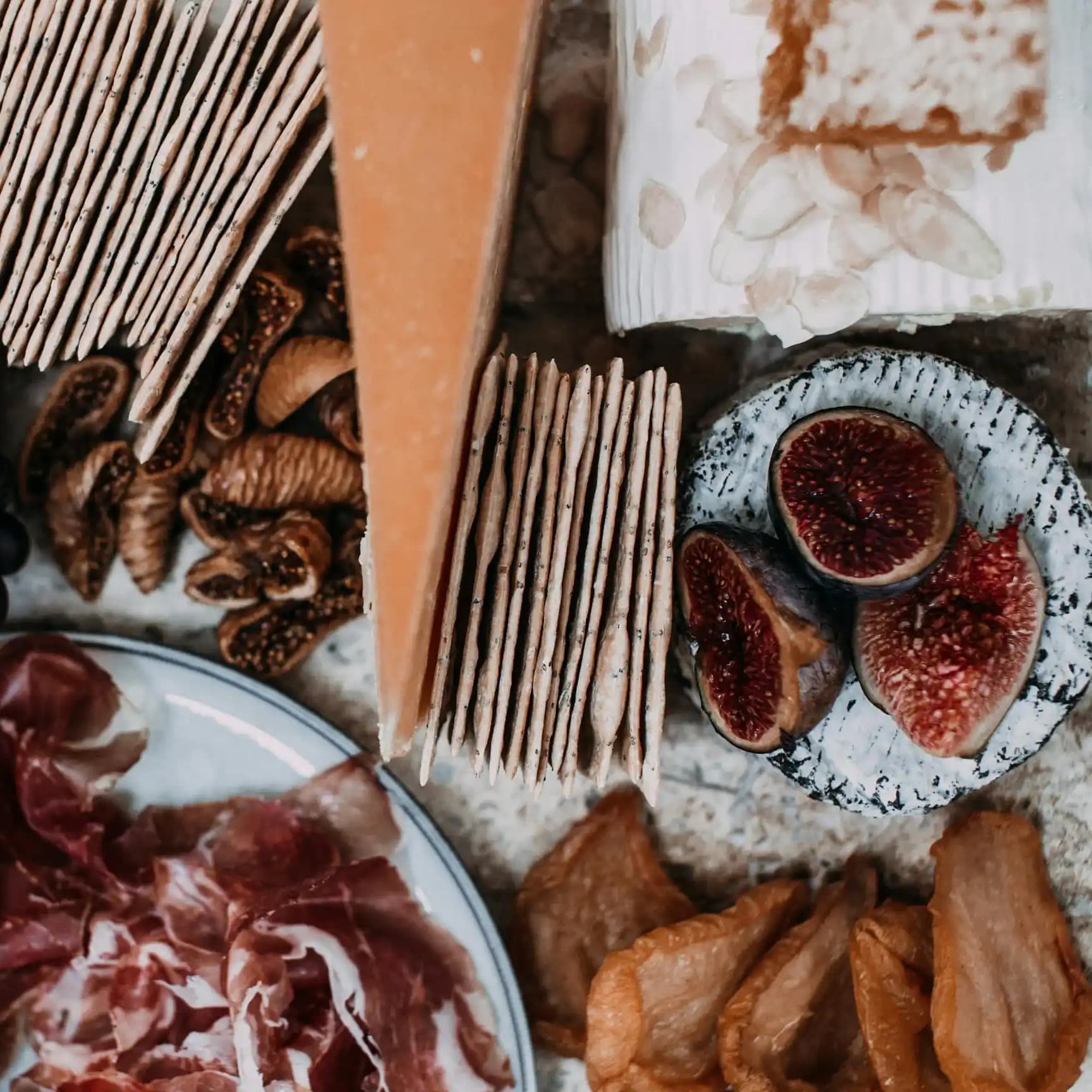 لوگوی فروشگاه کافه رستوران سارای