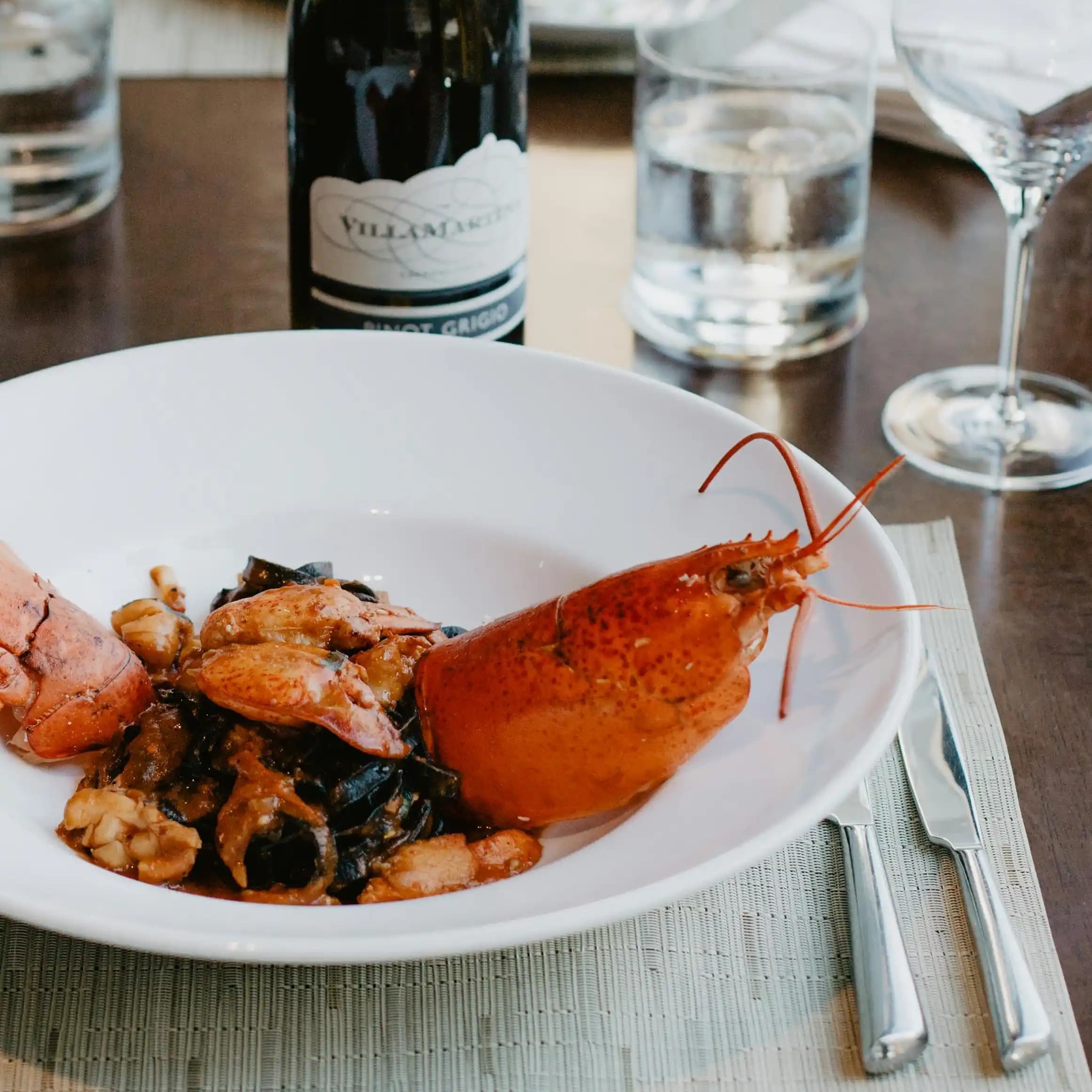 لوگوی فروشگاه کافه رستوران محمدی