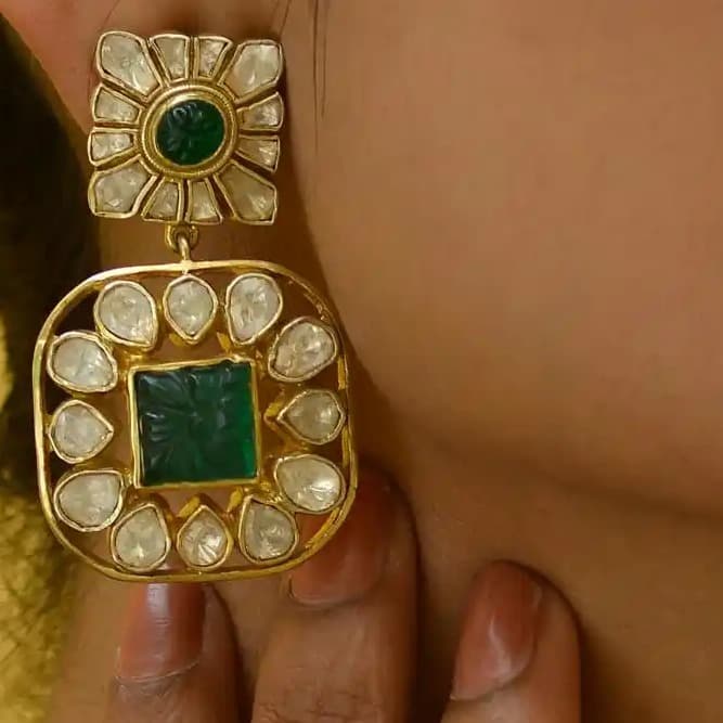 لوگوی فروشگاه جواهری ملودی