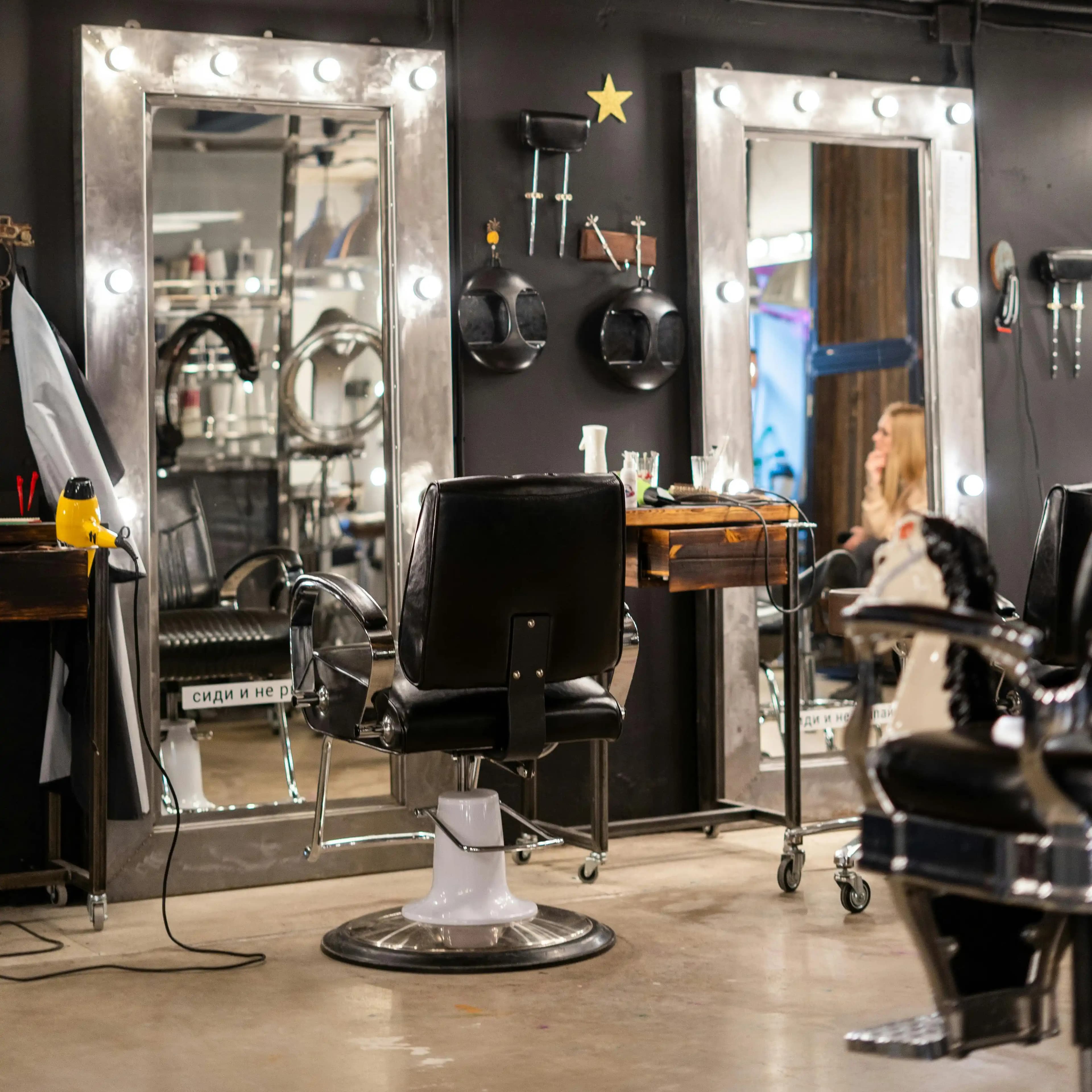 لوگوی فروشگاه سالن زیبایی ژامک