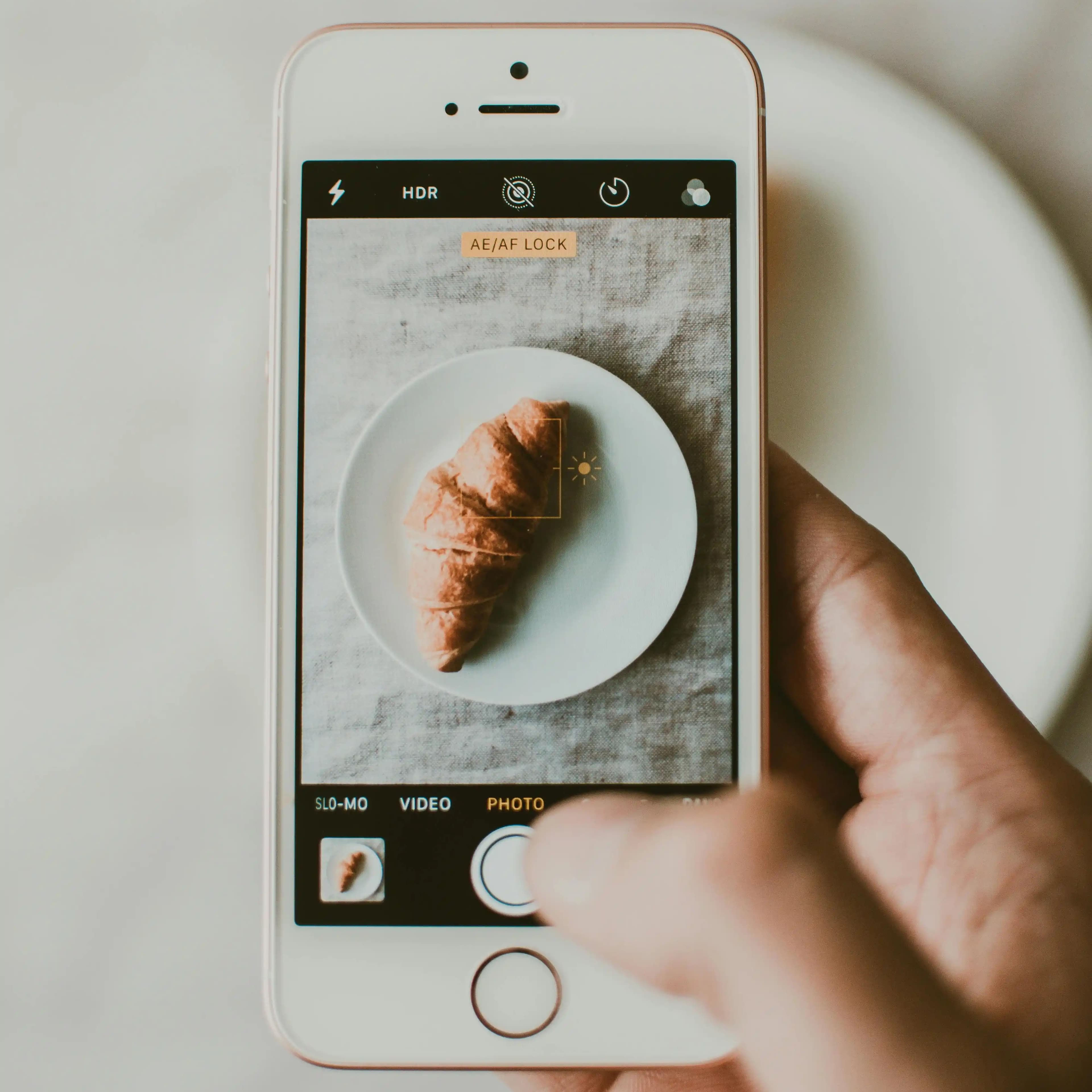 لوگوی فروشگاه موبایل پالادیوم