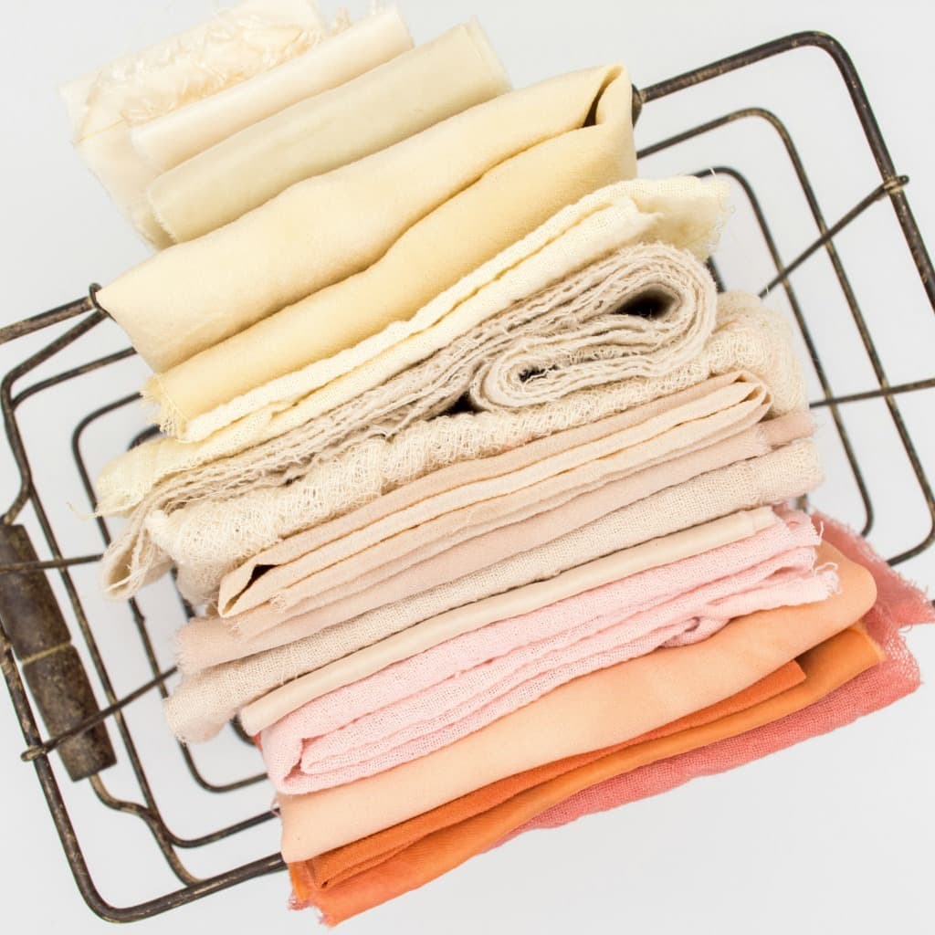 لوگوی فروشگاه پارچه سرای نقشینه