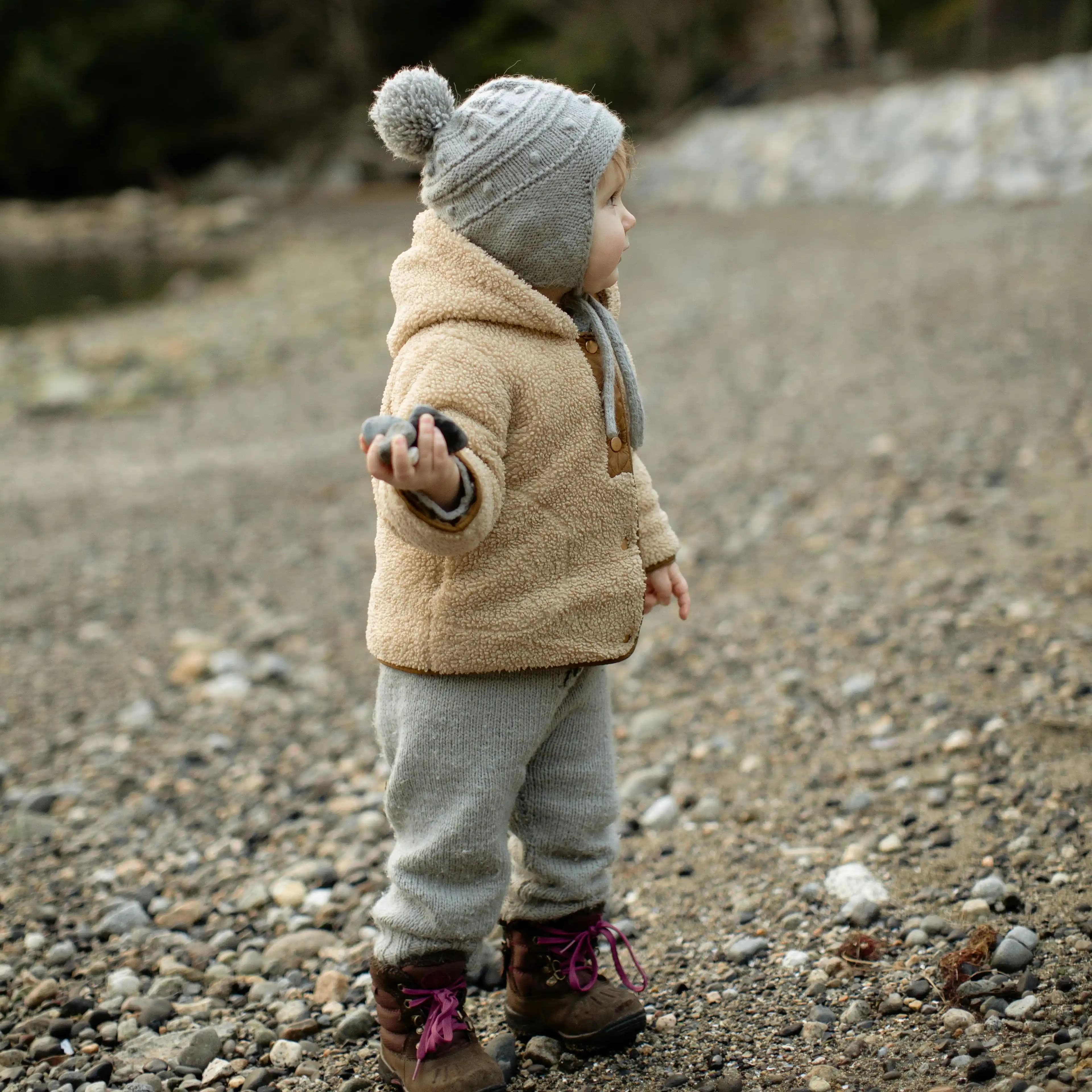 لوگوی فروشگاه پوشاک کودک و نوجوان کاپیتان باربد