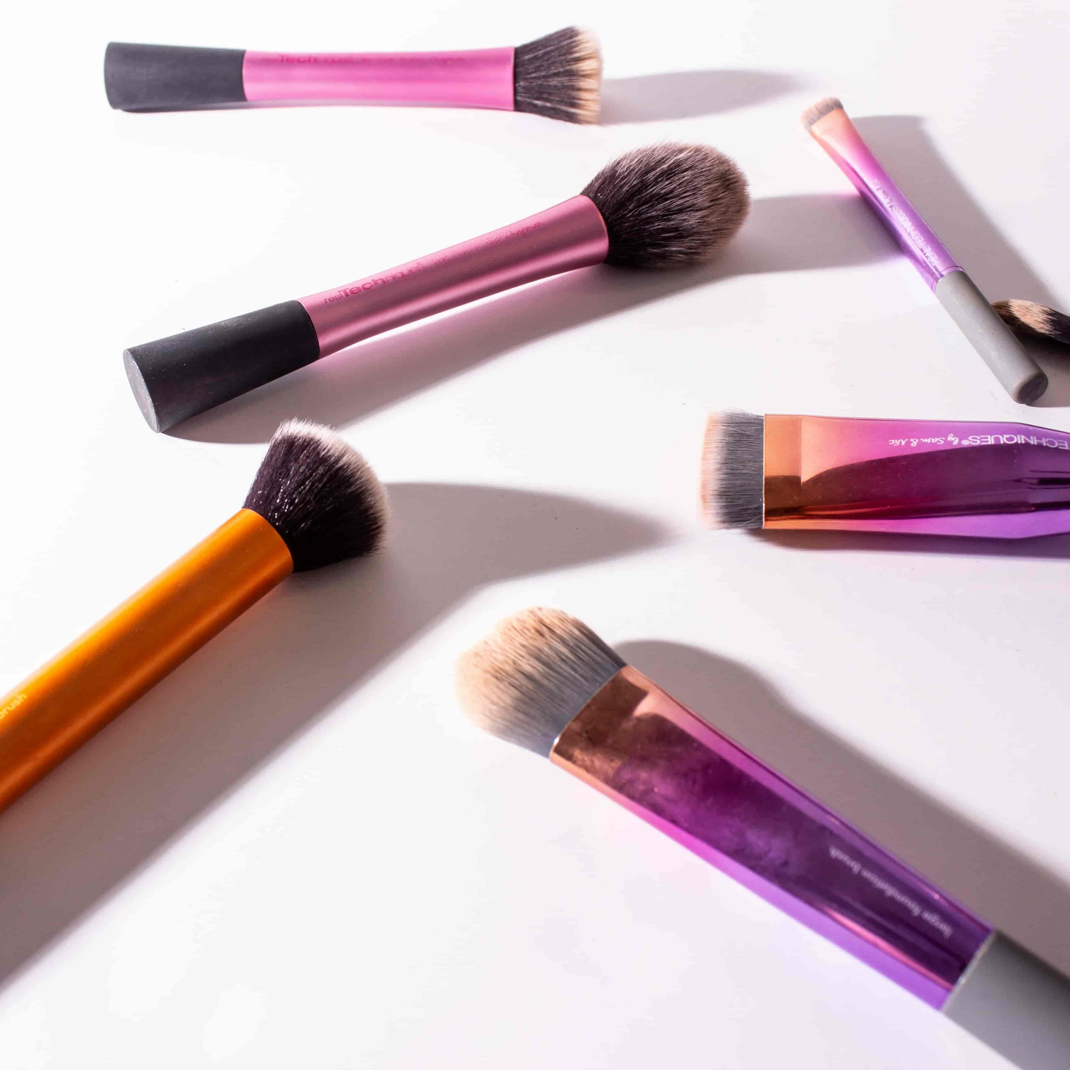 لوگوی فروشگاه فروشگاه کاشت ناخن و مژه علیزاده